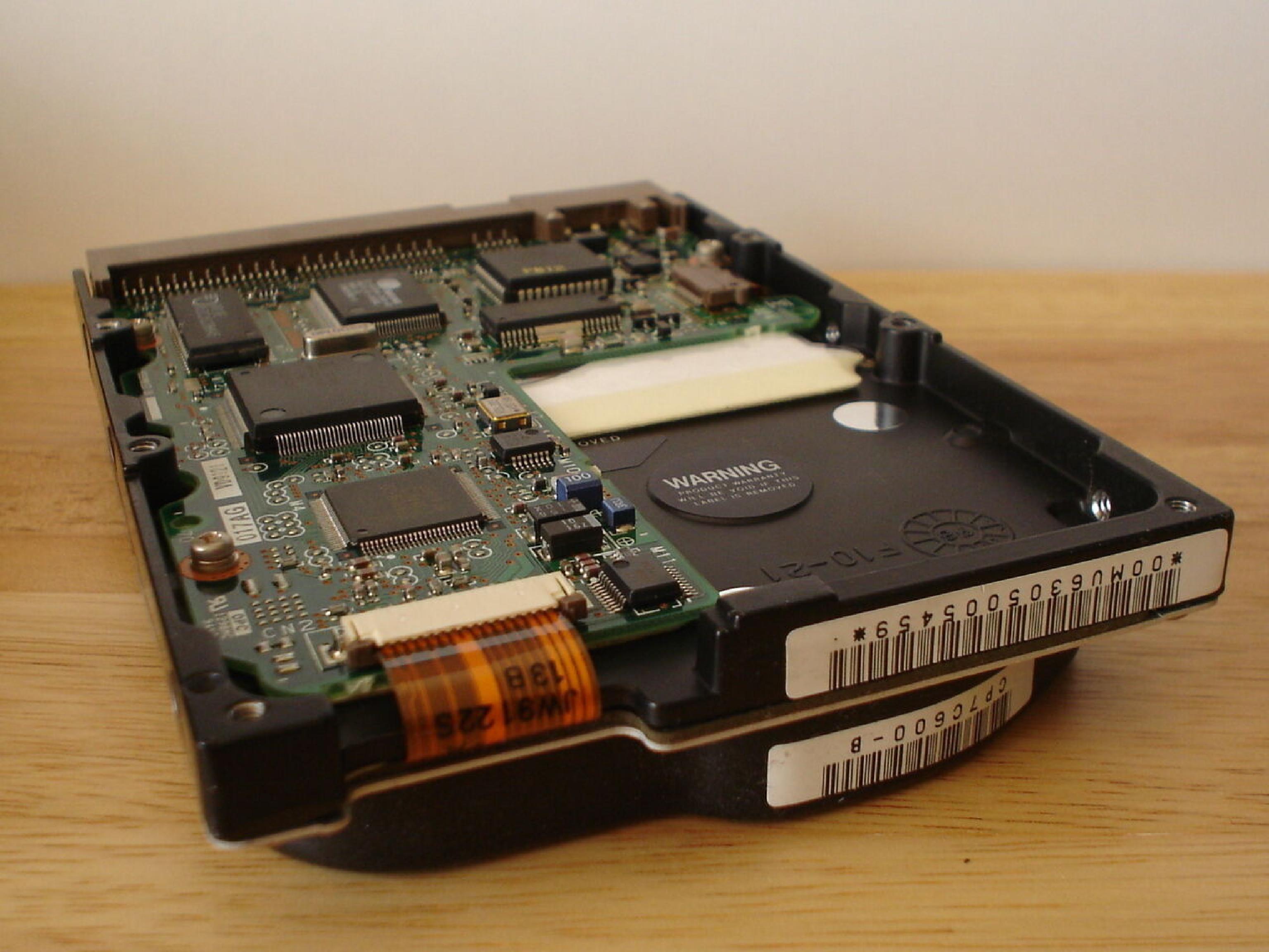 FUJITSU MPC3043AT 4.3GB AT 3.5 INCH HARD DRIVE