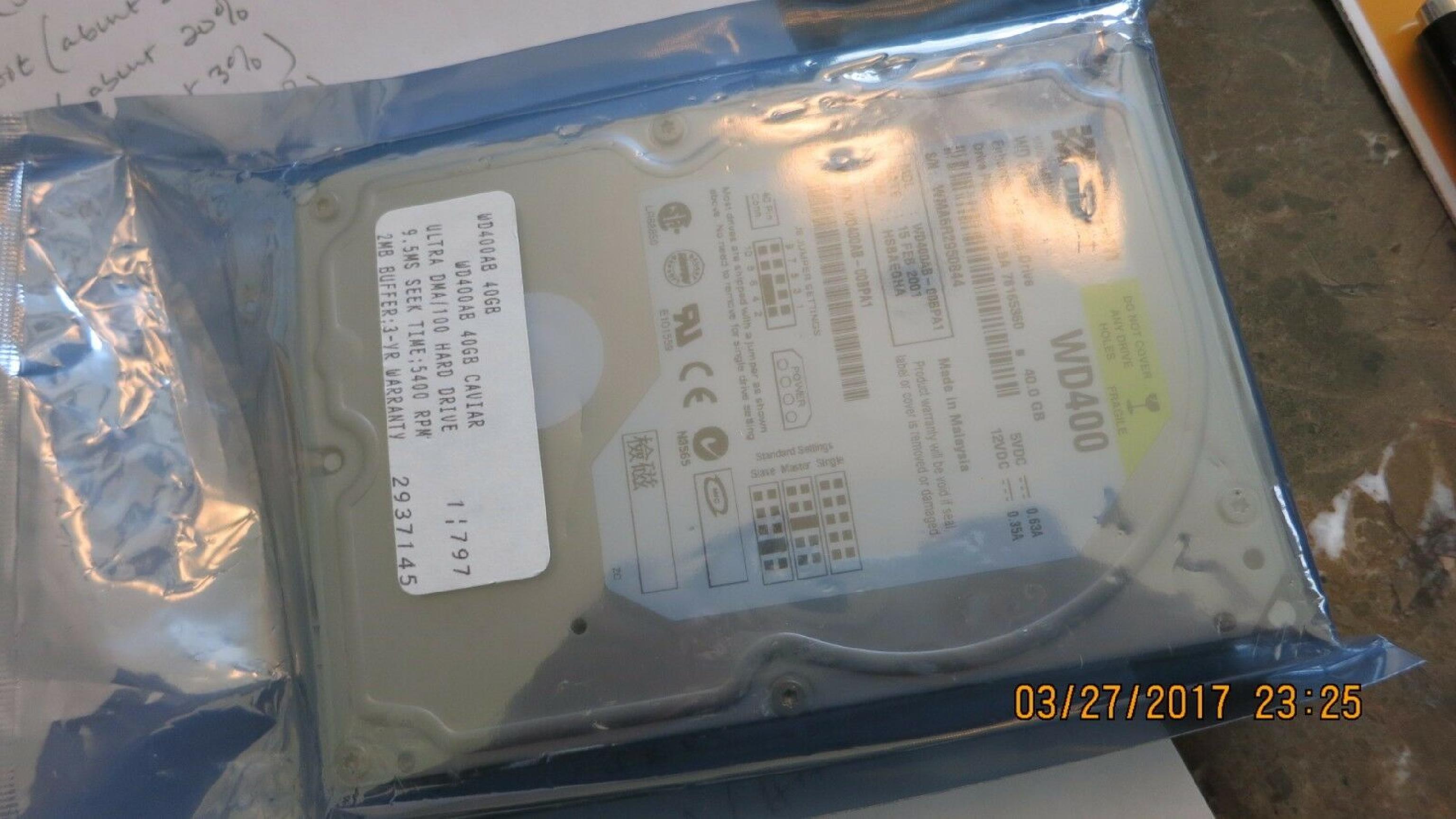 WESTERN DIGITAL / WD WD100 CAVIAR 10GB AT 3.5 INCH HARD DRIVE 10.0GB 3.5INCH IDE LBA 19541088 16 AUG 2001 DCM HRBBEGYB