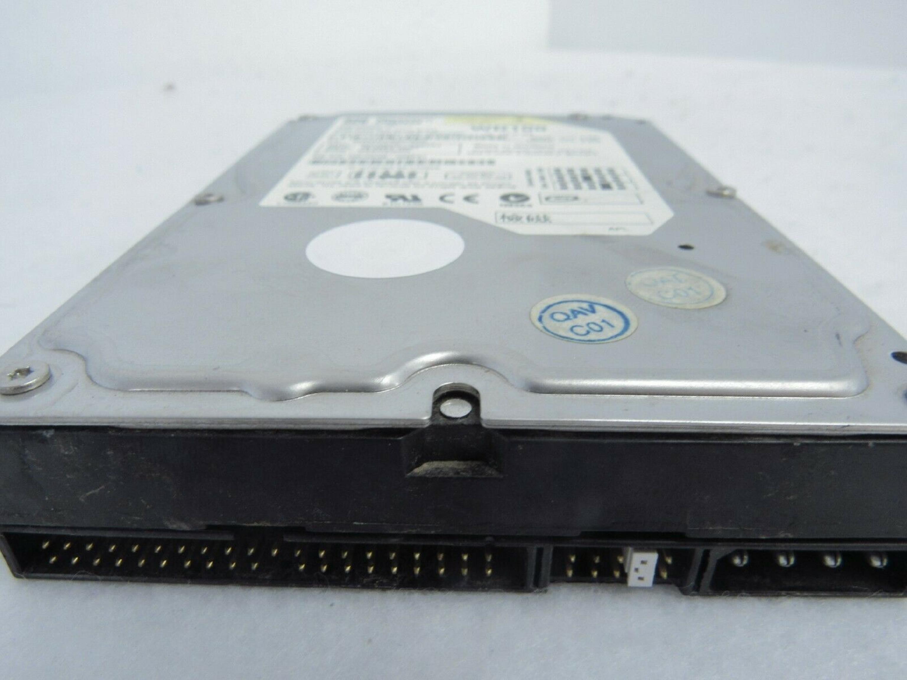 WESTERN DIGITAL / WD WD100 CAVIAR 10GB AT 3.5 INCH HARD DRIVE 10.0GB 3.5INCH IDE LBA 19541088 16 AUG 2001 DCM HRBBEGYB