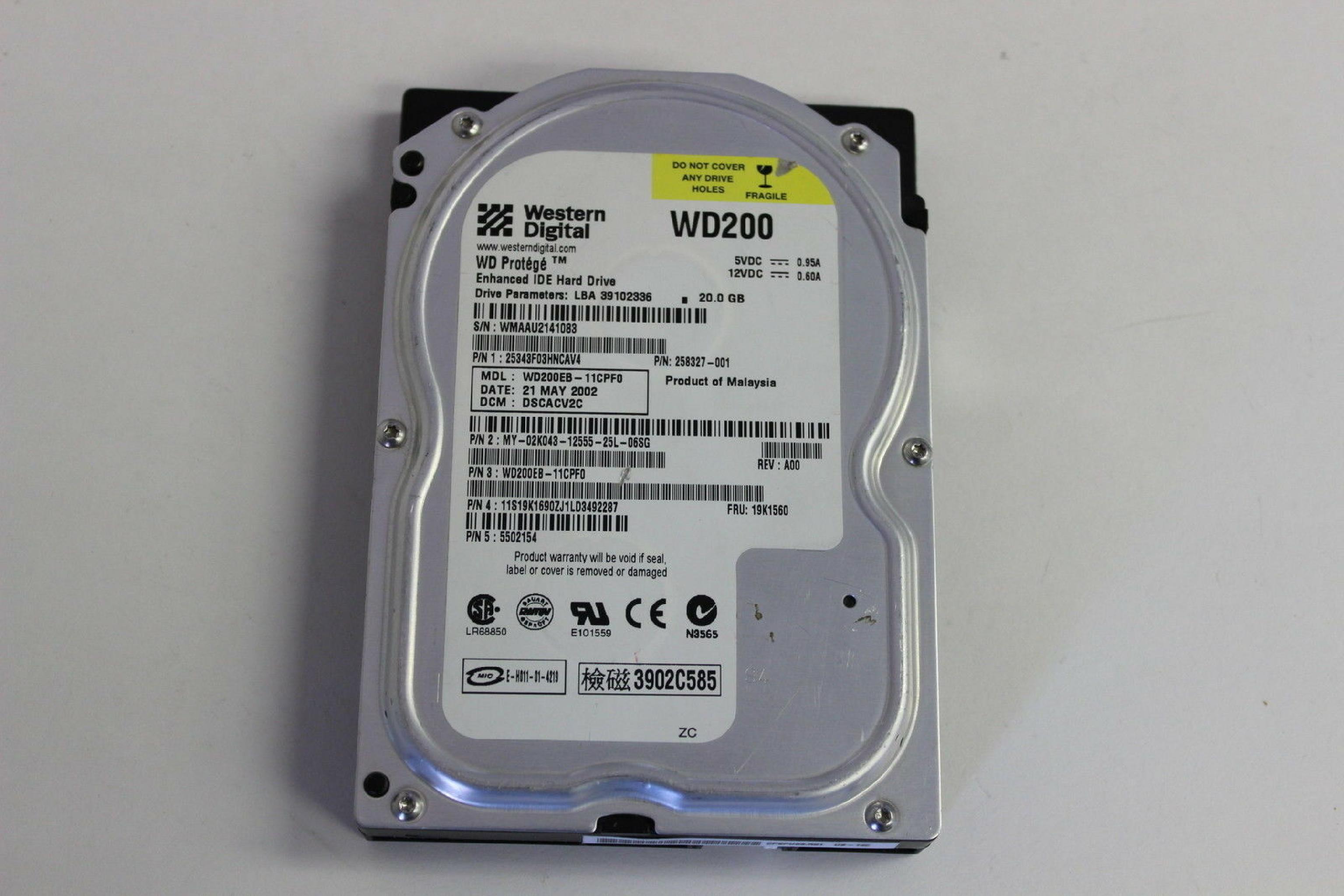 WESTERN DIGITAL / WD WD200 CAVIAR 20GB AT 3.5 INCH HARD DRIVE PROTEGE 20.0GB IDE DATE:22 MAY 2002, DCM: RSCATD2B HD LBA 39102336 DATE 10 DEC 2002 DCM HSBANV2A DSCANV2A REV A00 39062500 14 AUG HSCHNA2AH DSBBHV2A REV: HSBANA2AA 31 JAN 2003 05 NOV 2000 DSBBEV2B HSBANA2CA 03 DSBACV2CA 1