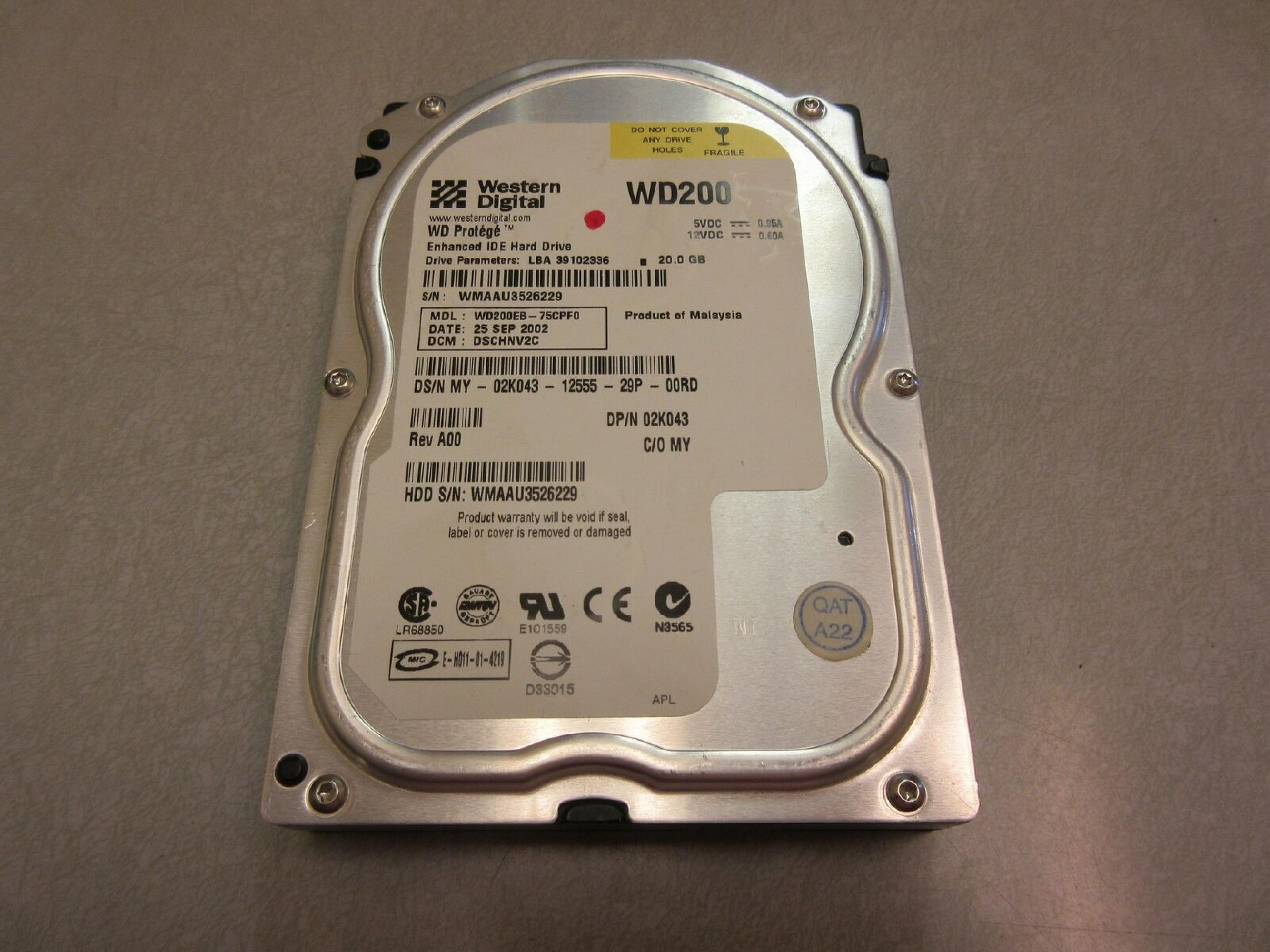 WESTERN DIGITAL / WD WD200 CAVIAR 20GB AT 3.5 INCH HARD DRIVE PROTEGE 20.0GB IDE DATE:22 MAY 2002, DCM: RSCATD2B HD LBA 39102336 DATE 10 DEC 2002 DCM HSBANV2A DSCANV2A REV A00 39062500 14 AUG HSCHNA2AH DSBBHV2A REV: HSBANA2AA 31 JAN 2003 05 NOV 2000 DSBBEV2B HSBANA2CA 03 DSBACV2CA 1