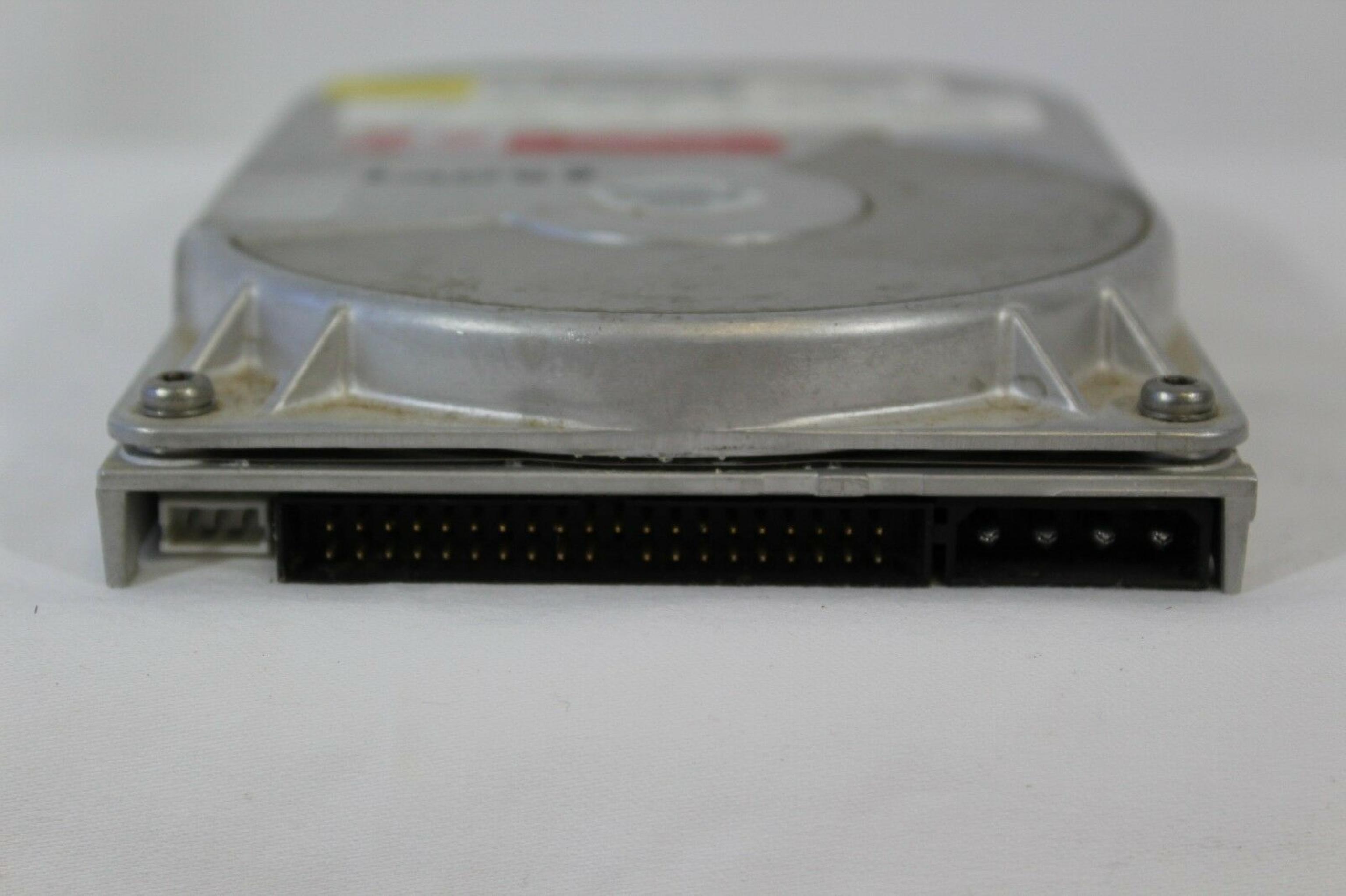 CONNER / SEAGATE CFS850A 8GB AT 3.5 INCH HARD DRIVE