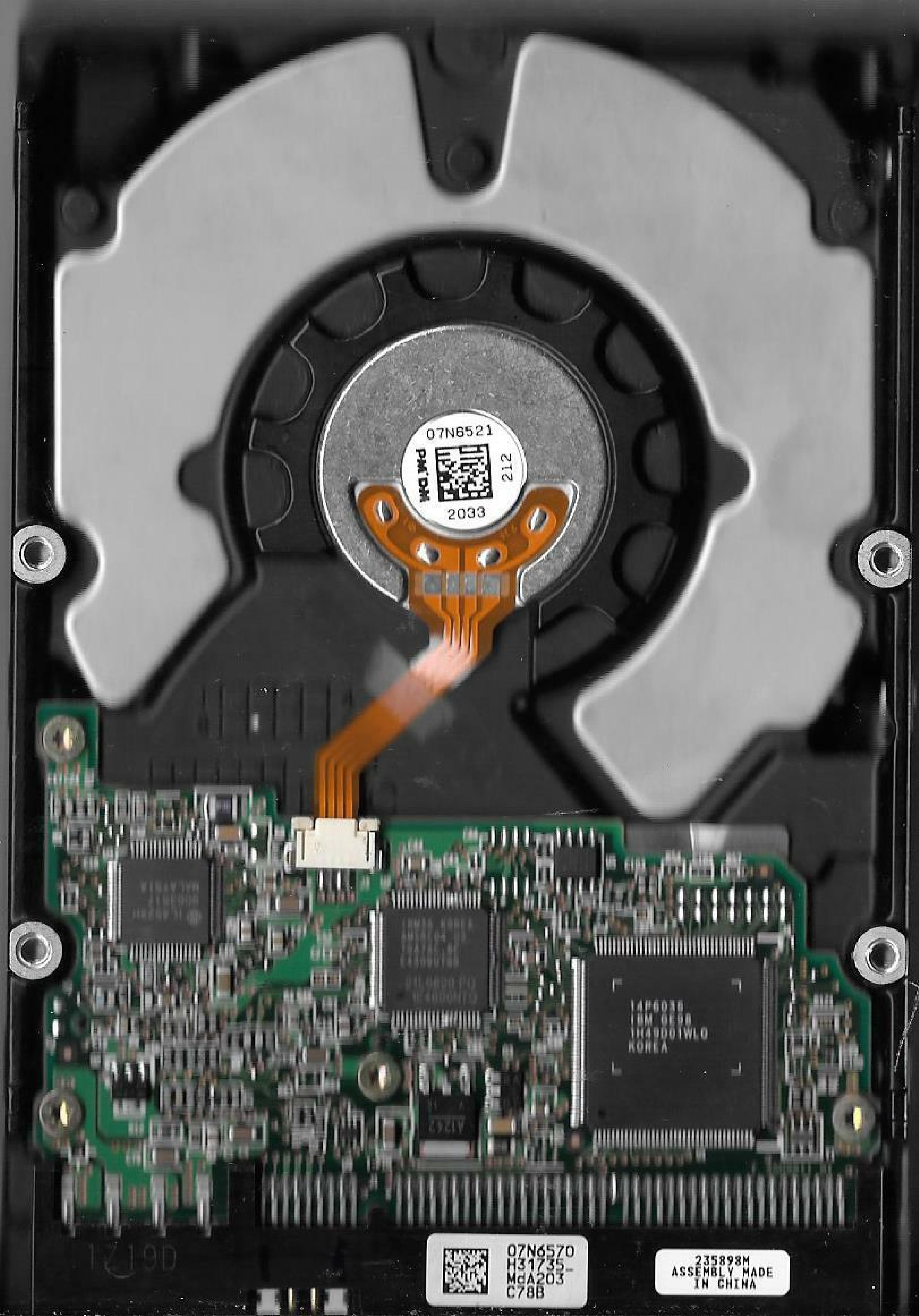 IBM / HITACHI / IBM IC35L020AVER07-0 DESKSTAR 20GB AT 3.5 INCH HARD DRIVE IDE AUG-2001 MLC H32368 LBA 39.102.336 JAN-2002 40.188.960 F/W A45A H32238 DATE SEP-2001 OCT-2001 N79 20.5GB HD FEB-2002