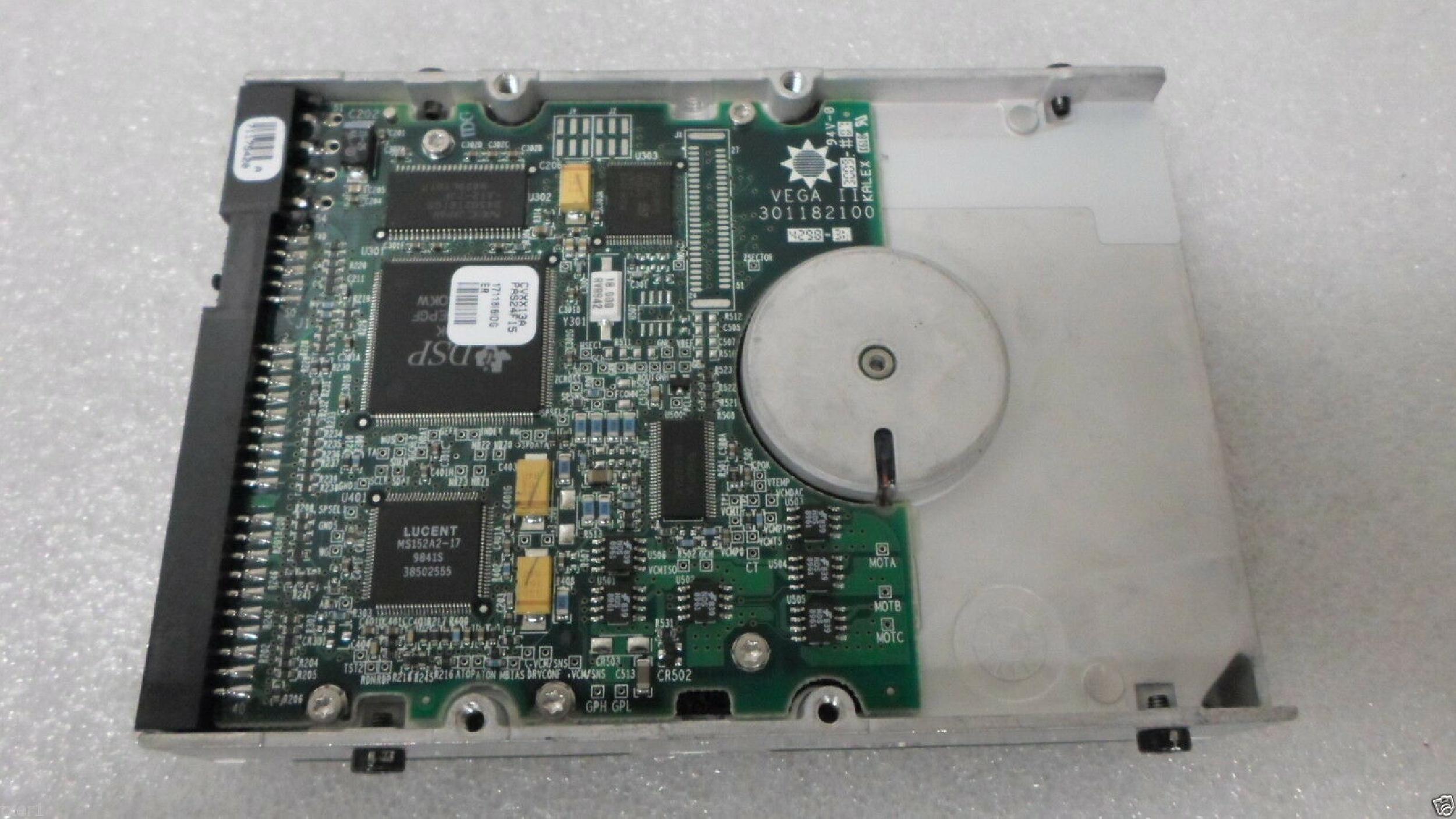 MAXTOR 90320D2 3.2GB AT 3.5 INCH HARD DRIVE