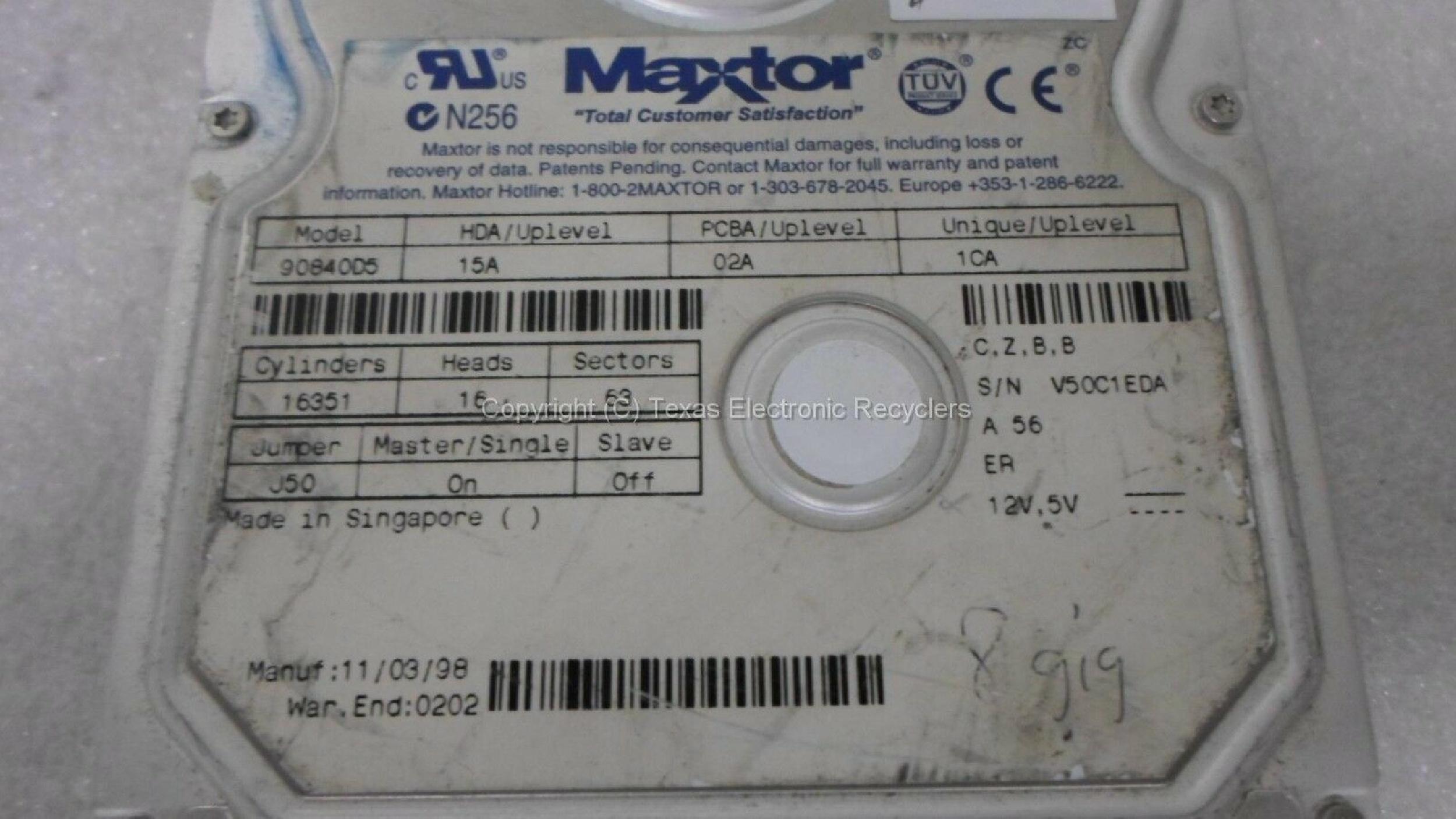 MAXTOR 90840D5 8GB AT 3.5 INCH HARD DRIVE