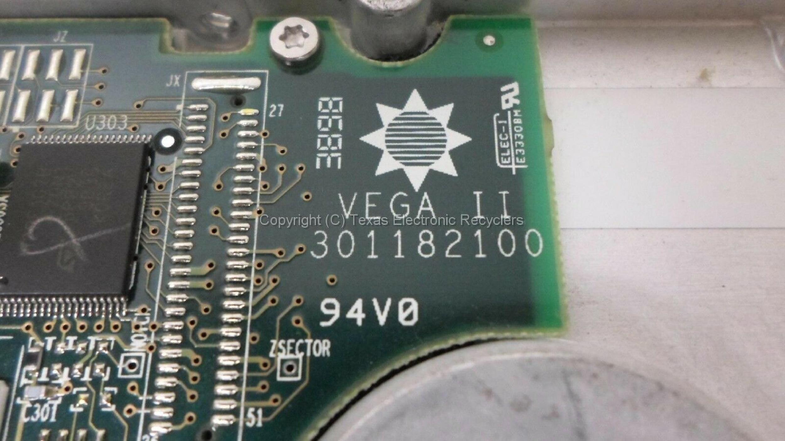 MAXTOR 90840D5 8GB AT 3.5 INCH HARD DRIVE