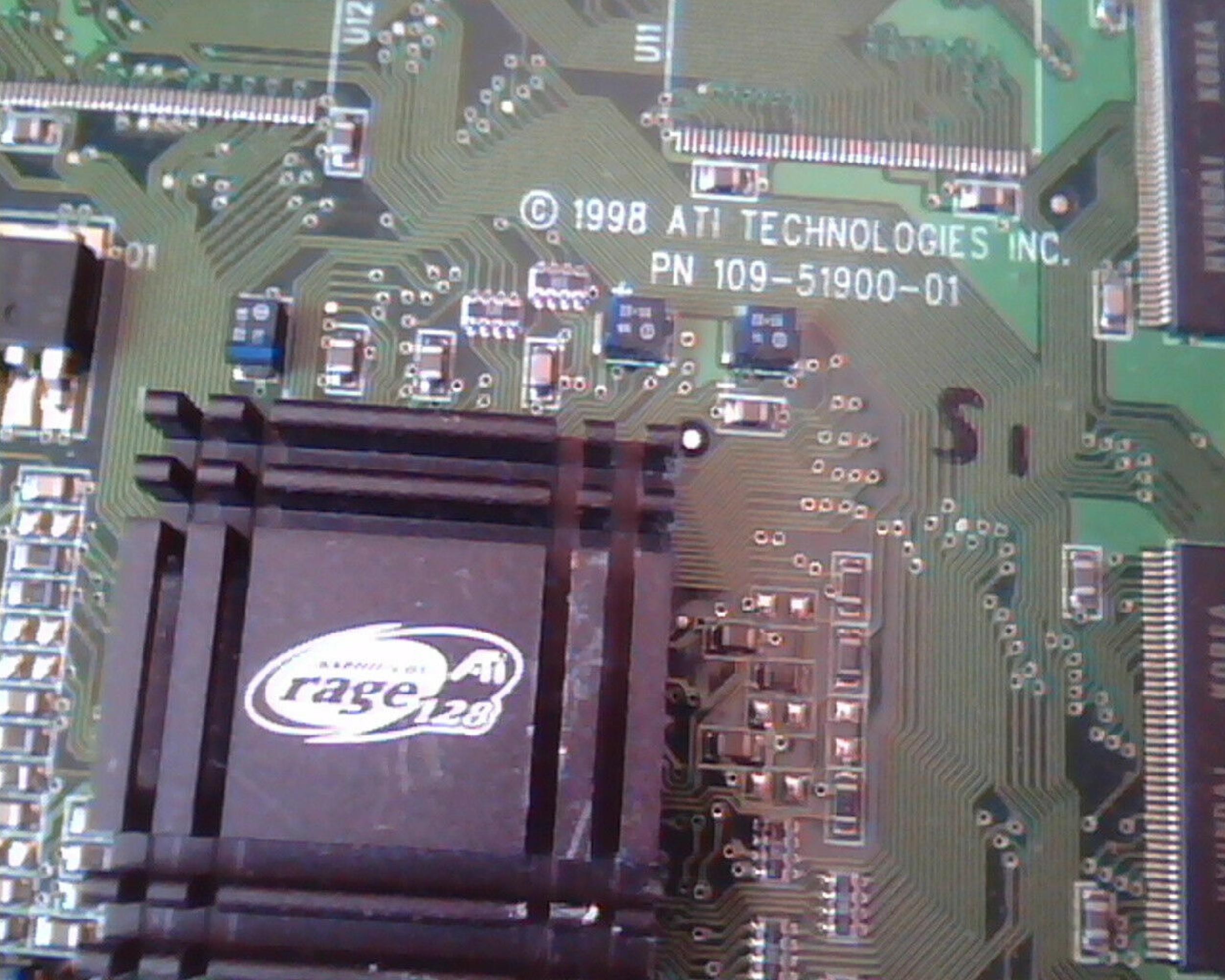 ATI 1025-62000 32MB AGP RAGE-128 VIDEO CARD WITH VGA PORT