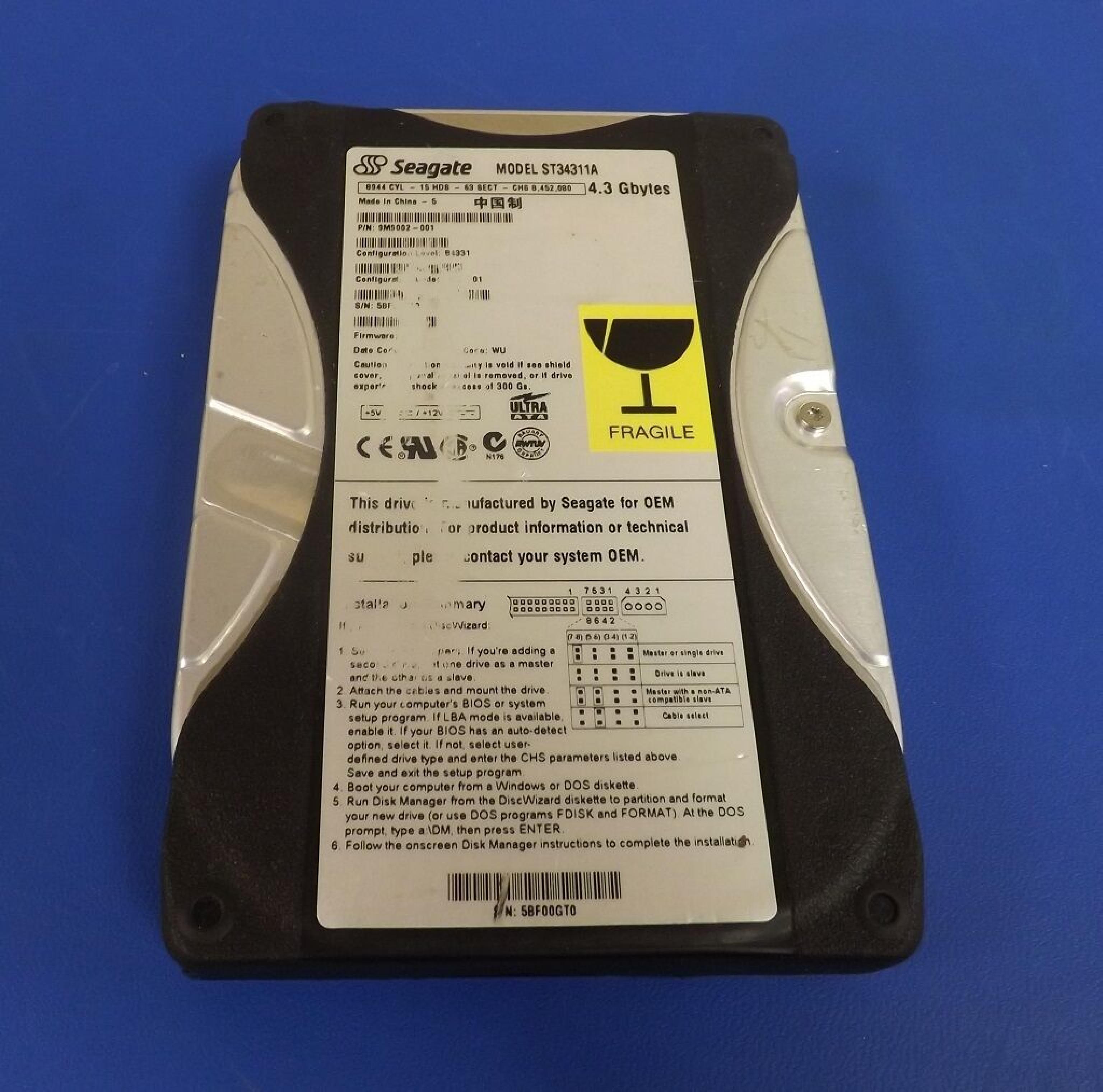 SEAGATE ST34311A 3.5 INCH IDE HARD DRIVE 4.3GB FIRMWARE: 6.01 DATE CODE: 0002 SITE WU LEVEL: A_4311 UDW-01 DATE: 0003 SITE: