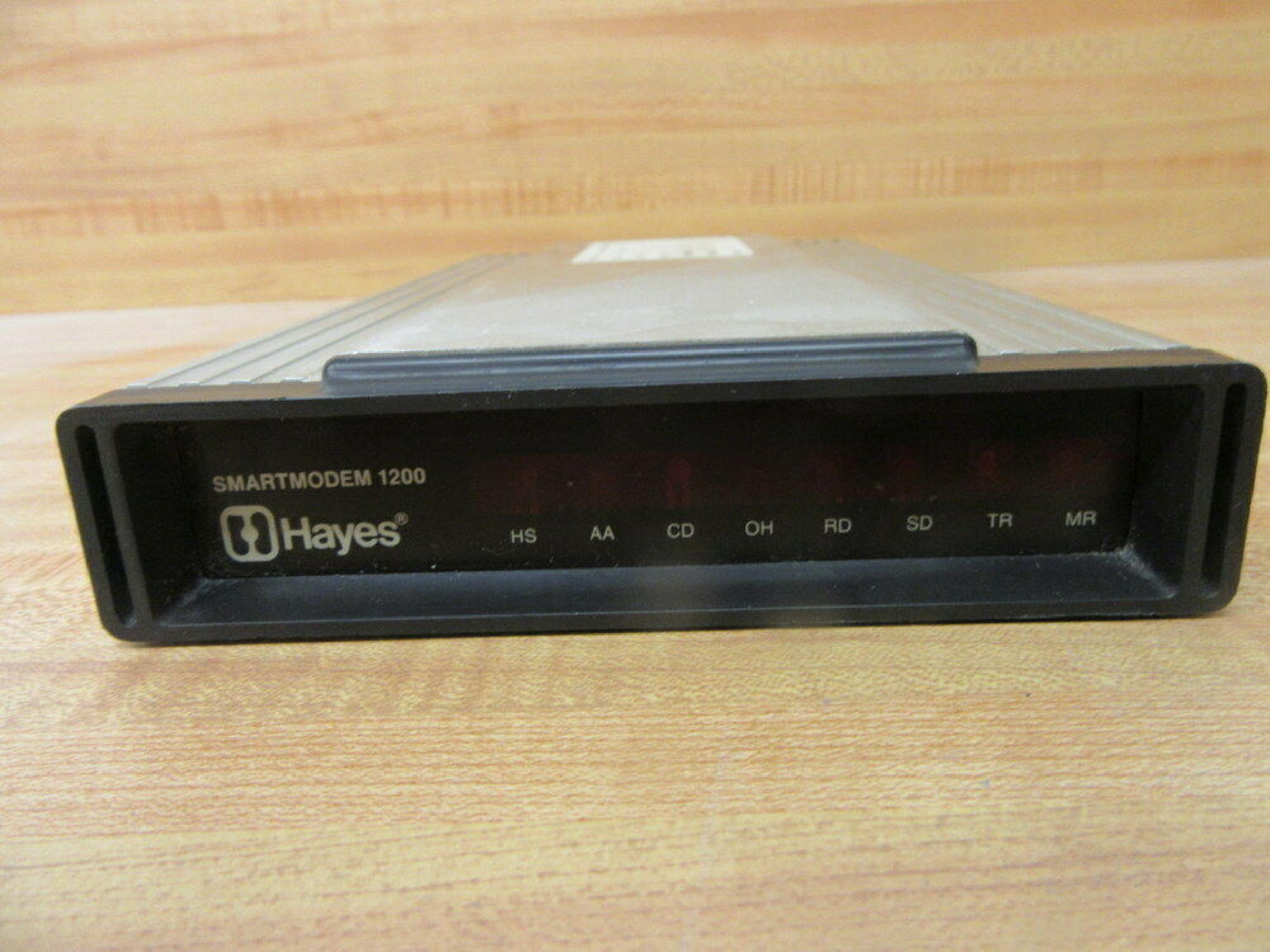 HAYES 07-00038 SMARTMODEM 1200 WITH POWER SUPPLY