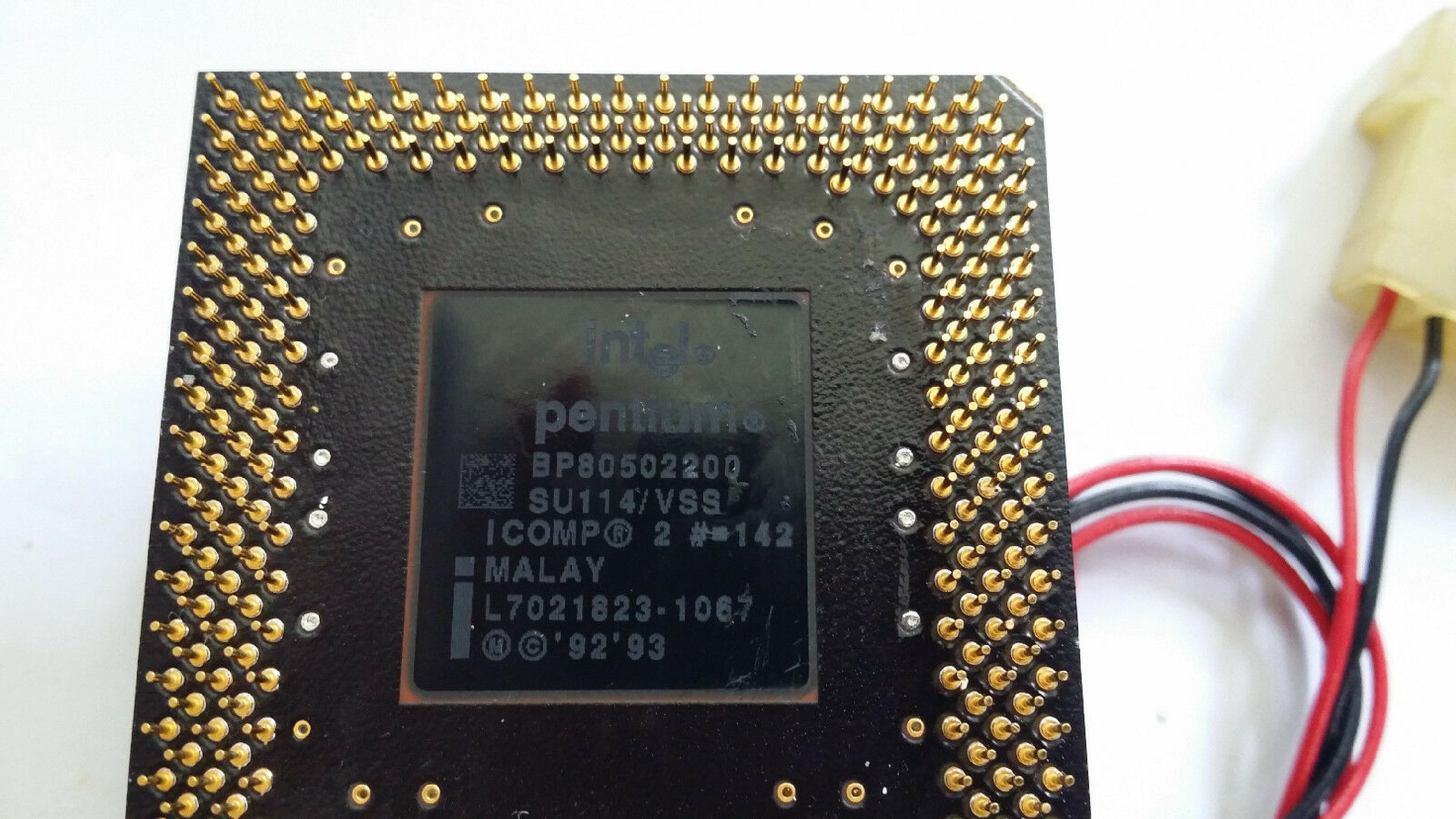 INTEL BP80502200 PENTIUM 200MHZ SOCKET 7 PROCESSOR