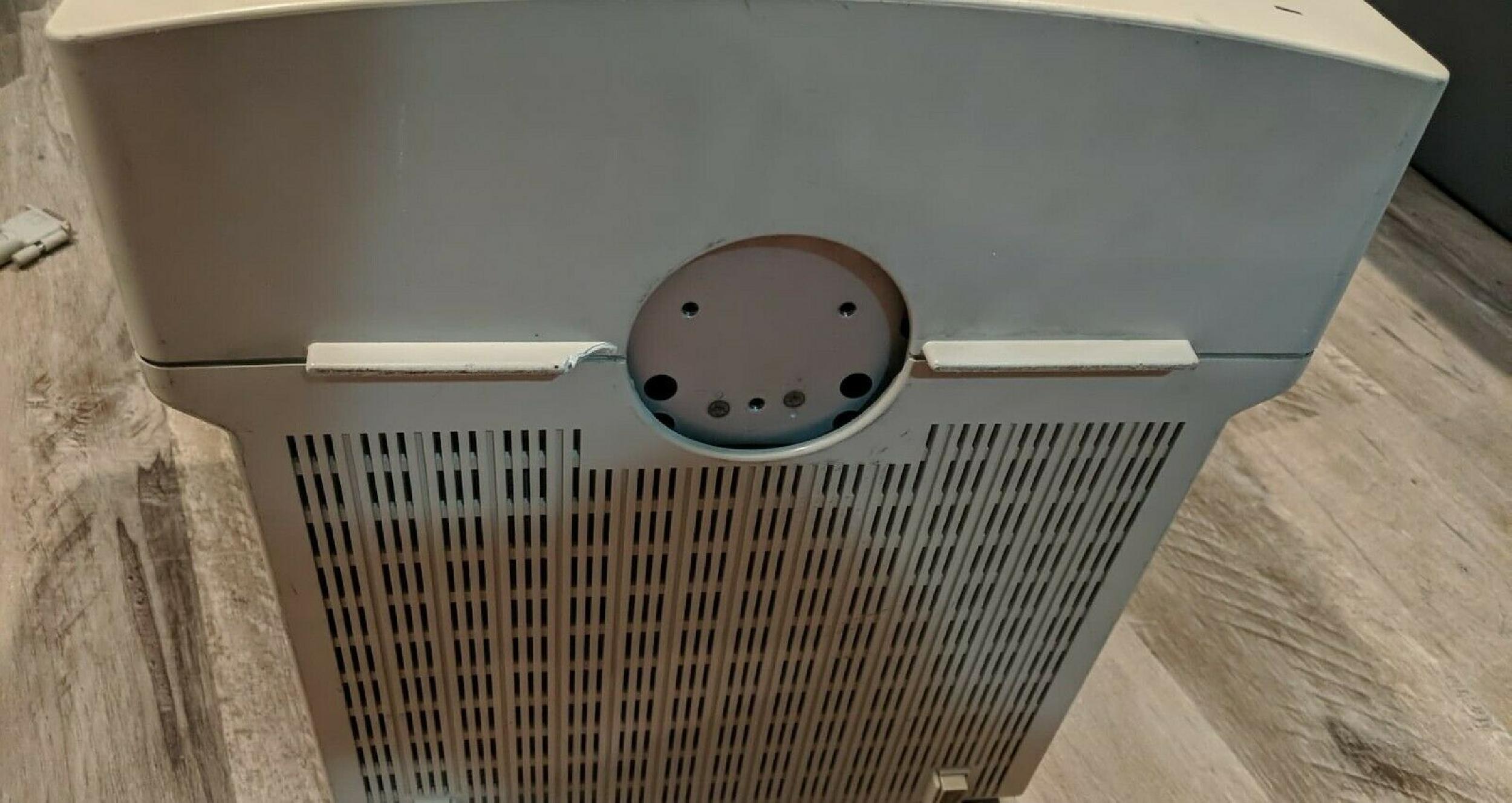 APPLE RGB MONITOR RGB, 13INCH COLOR HIGH RESOLUTION