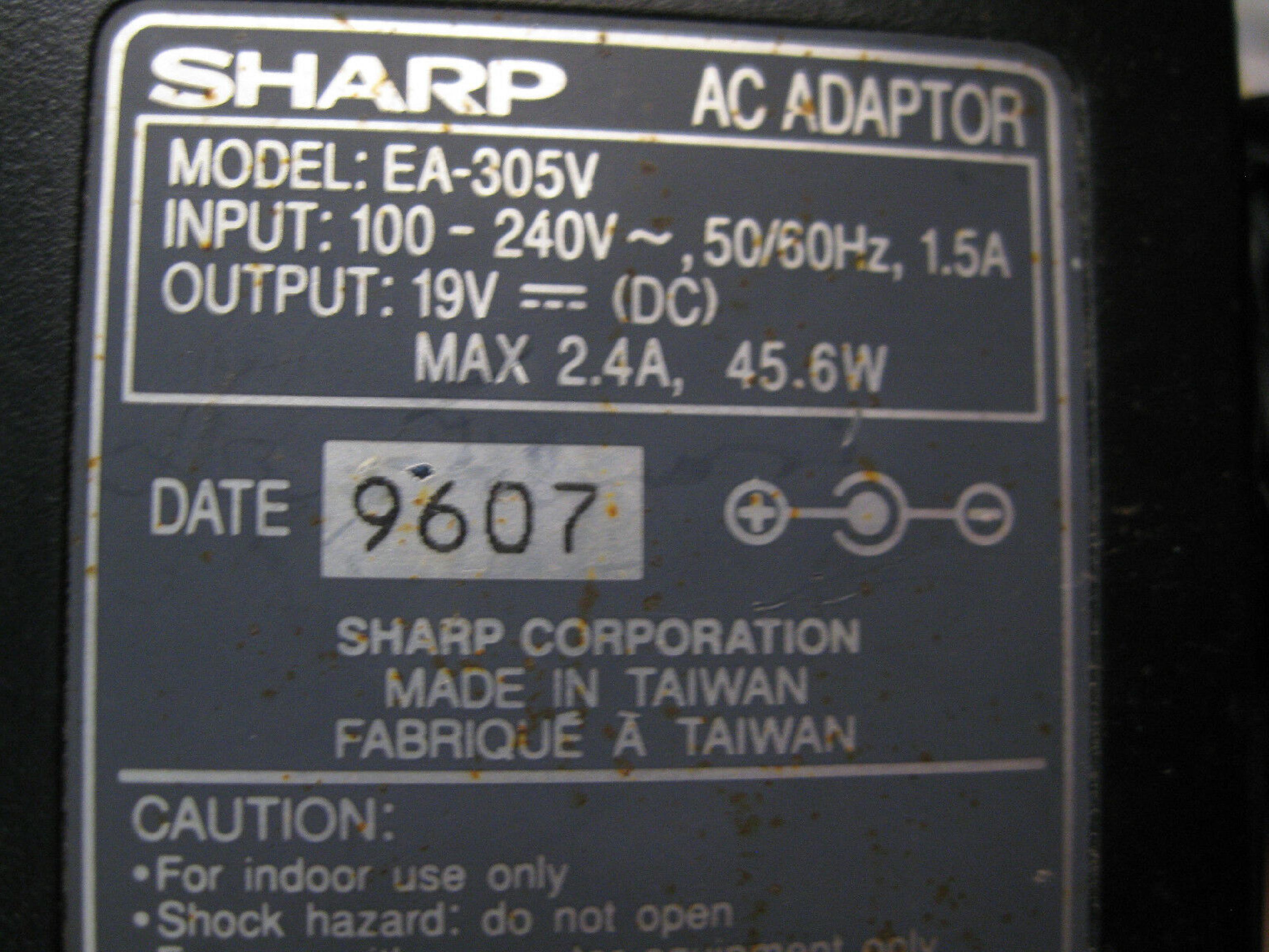 SHARP EA-305V AC ADAPTER 19V 2.4A