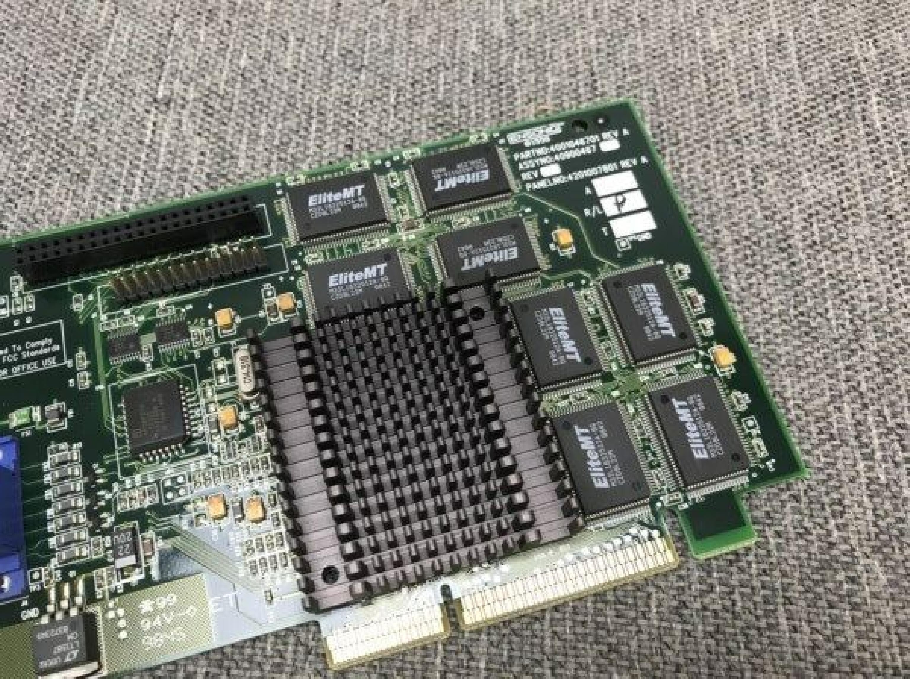 ENSONIQ 4001046701 3D BANSHEE 16MB AGP