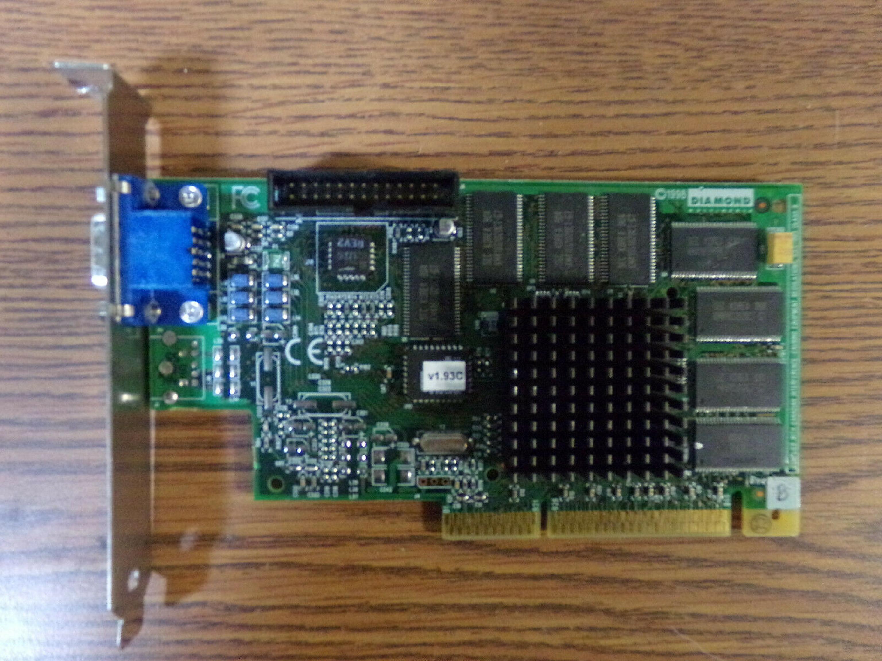 DIAMOND 23230085-103 16MB AGP CARD