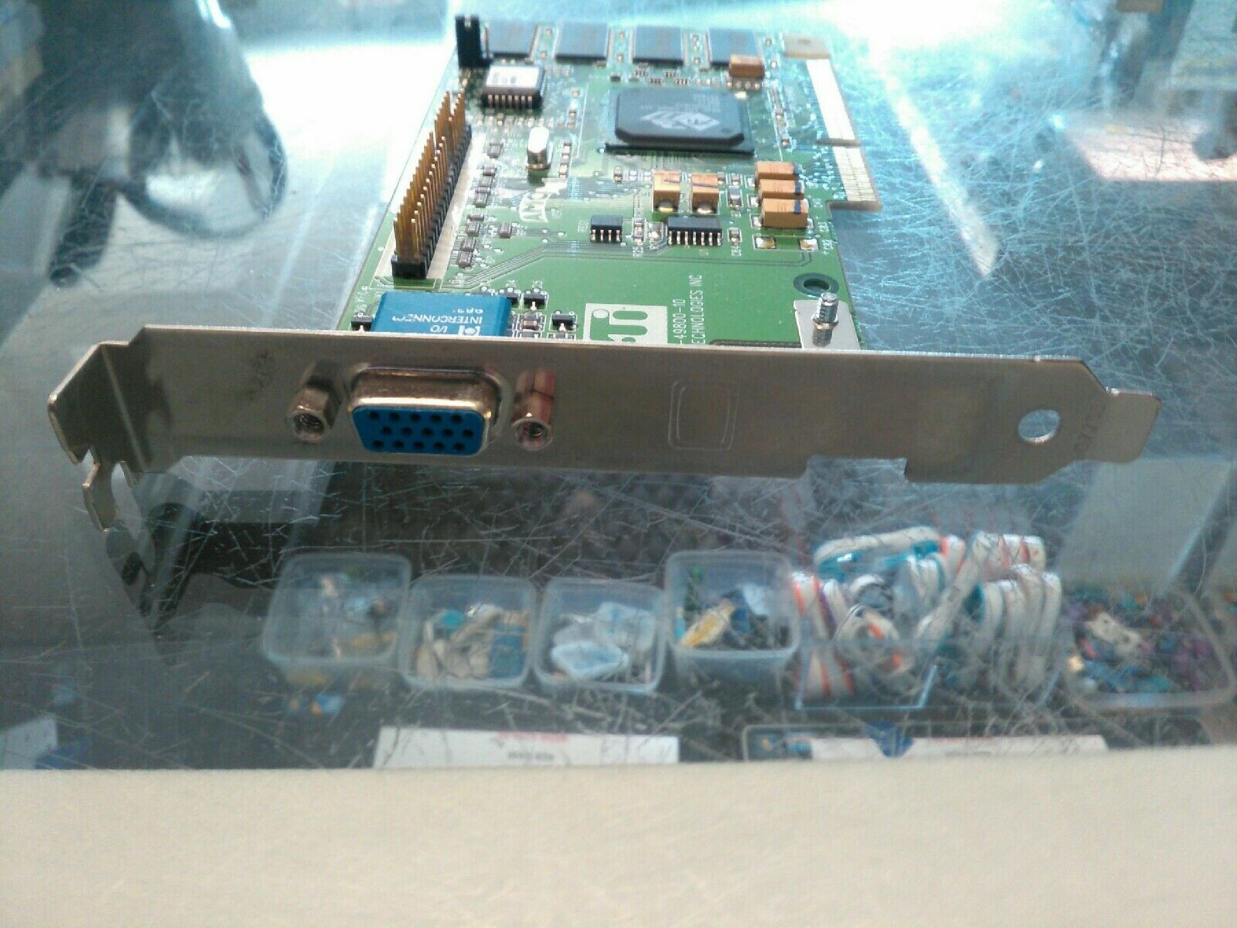 ATI 109-49800-10 RAGE PRO TURBO AGP 8MB VIDEO CARD VGA OUT WITH PORT