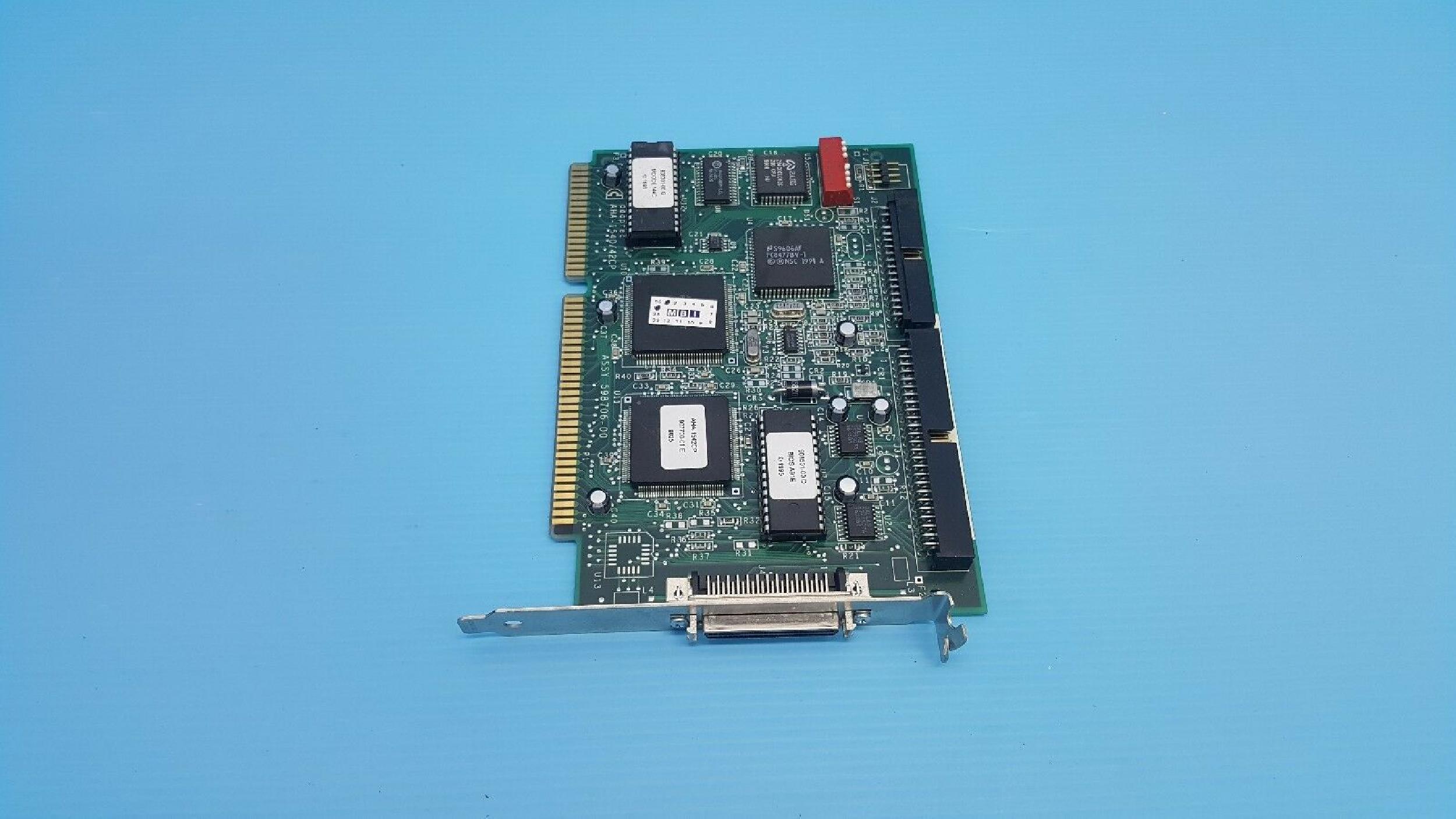 ADAPTEC AHA-1540/42CP ISA SCSI CARD INTERNAL 50 PIN NARROW & FD EXTERNAL 50 PIN HD