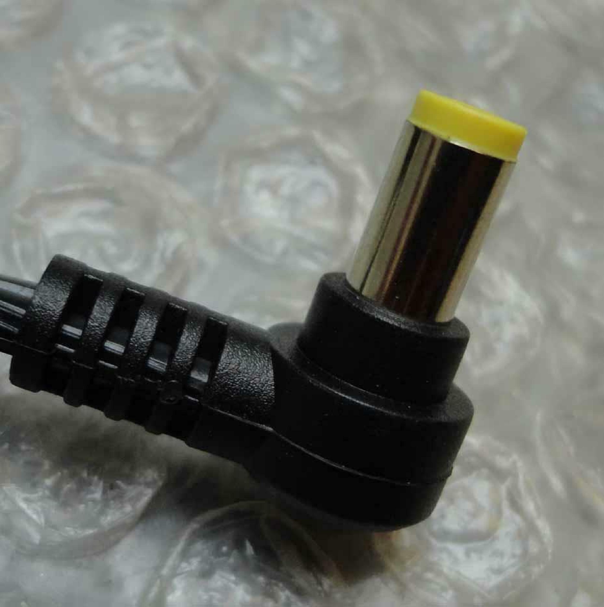 TOSHIBA PA2411U AC ADAPTER T1850C T2000 T4500C T4600C