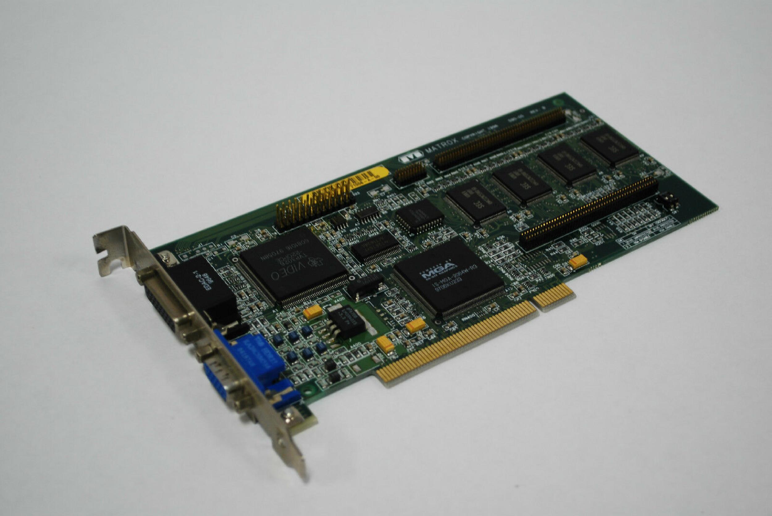 MATROX MGA-MIL/4N MILLENNIUM PCI 4MB VIDEO CARD AGP WITH VGA OUTPUT AND A/V OUTPUTS