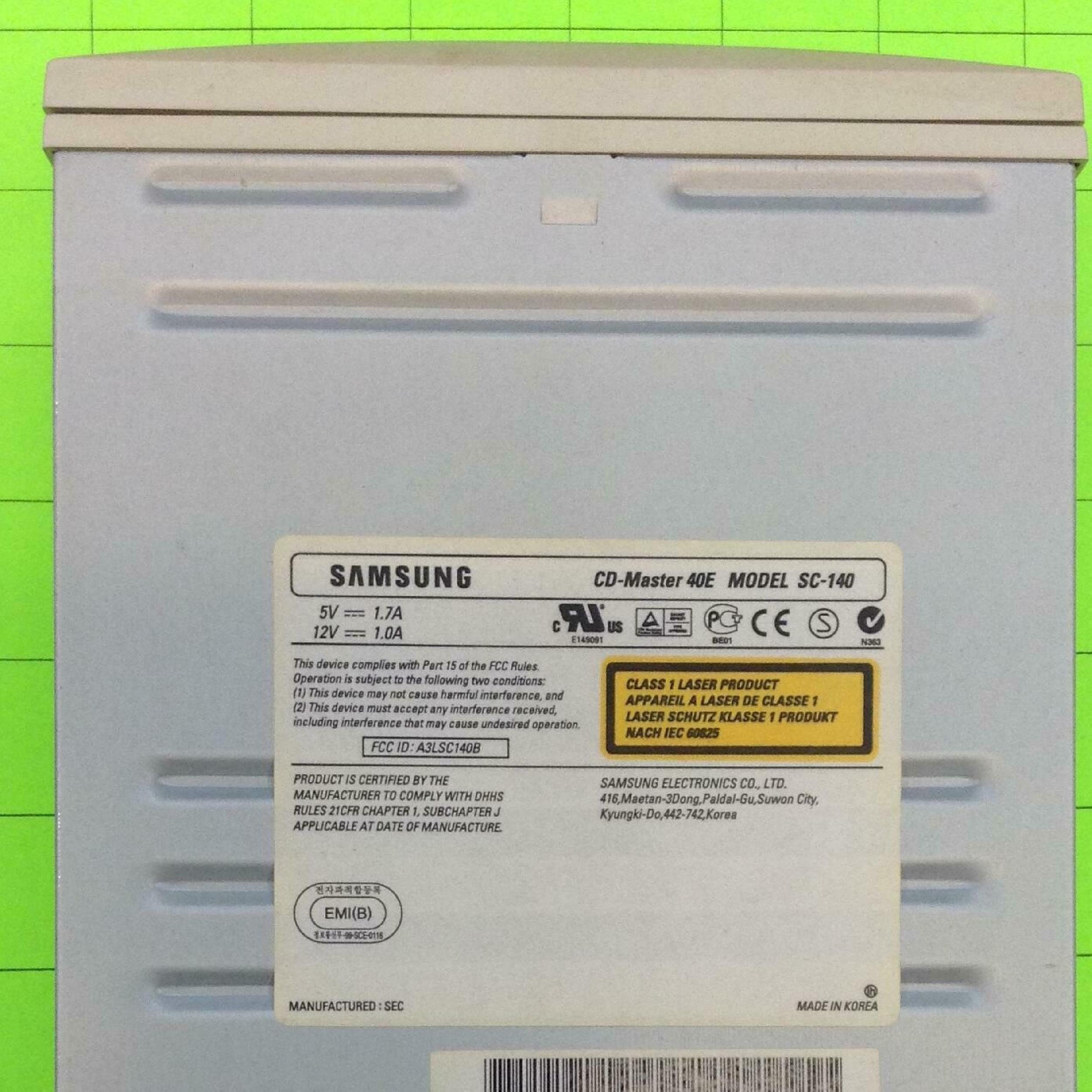 SAMSUNG SC-140 CDROM 40X IDE OFF WHITE PULLED FROM OPTIPLEX GX1 CD MASTER 40E CD-ROM DRIVE