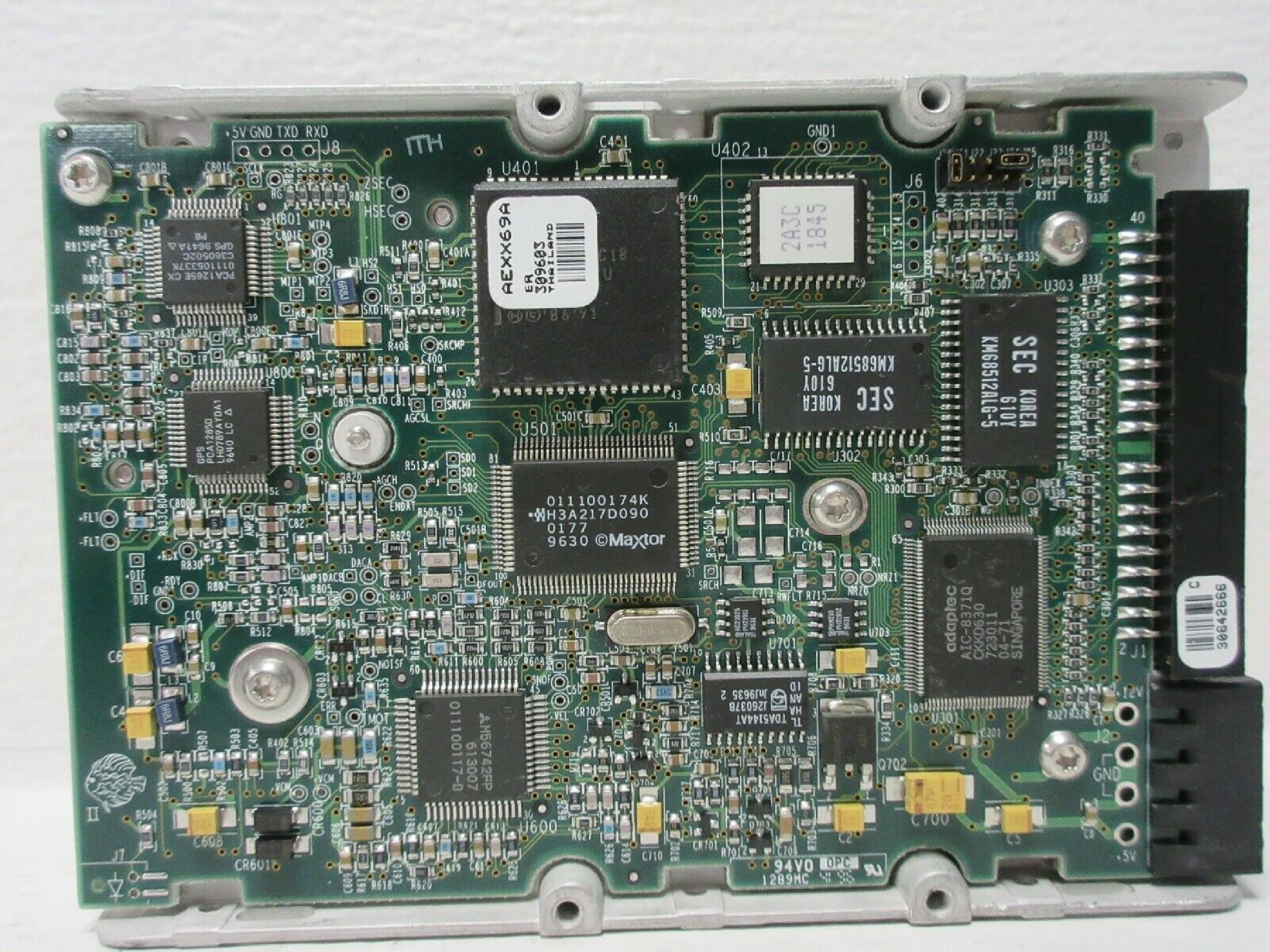 MAXTOR 72004AP 2GB IDE DRIVE