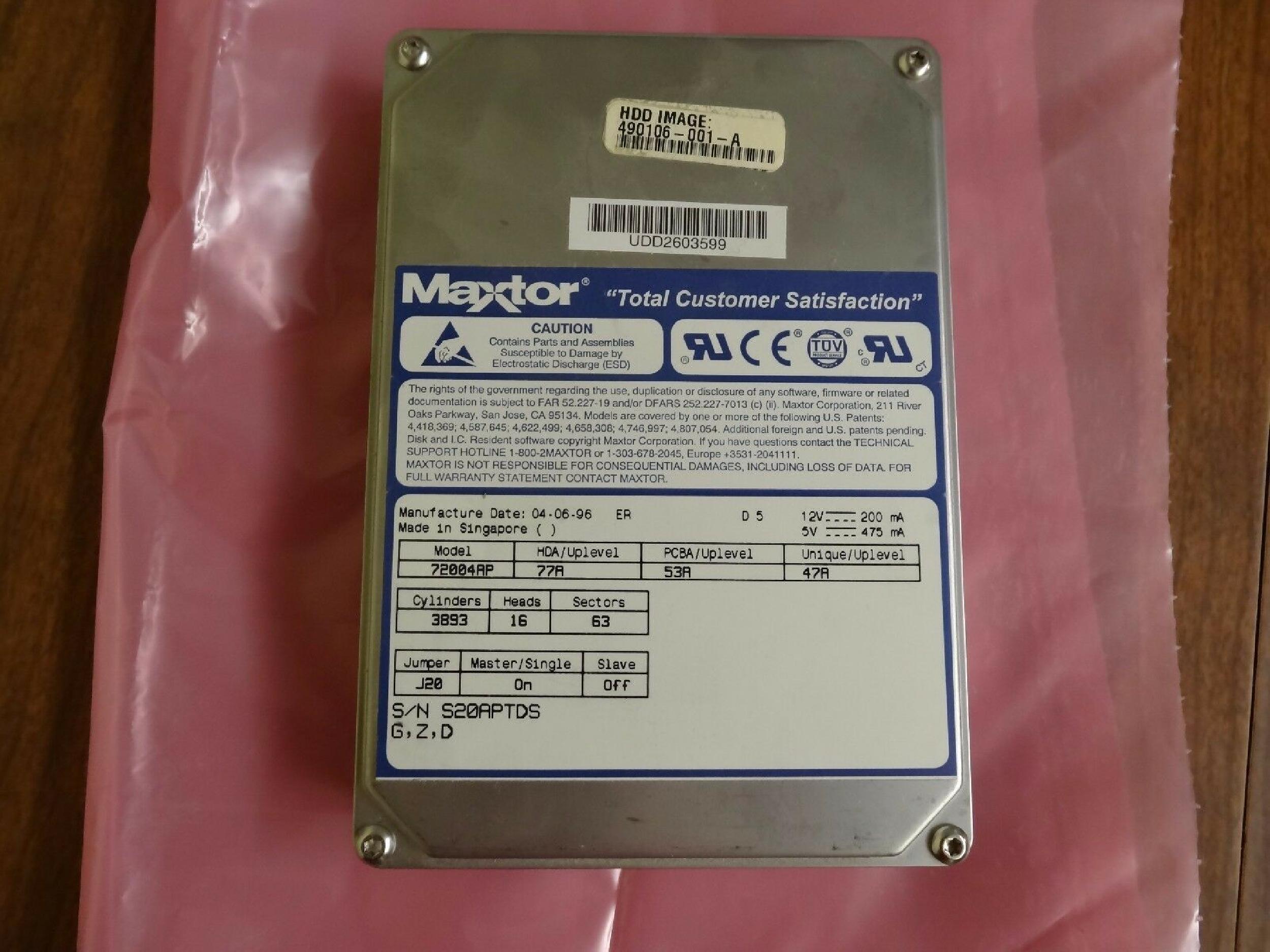 MAXTOR 72004AP 2GB IDE DRIVE