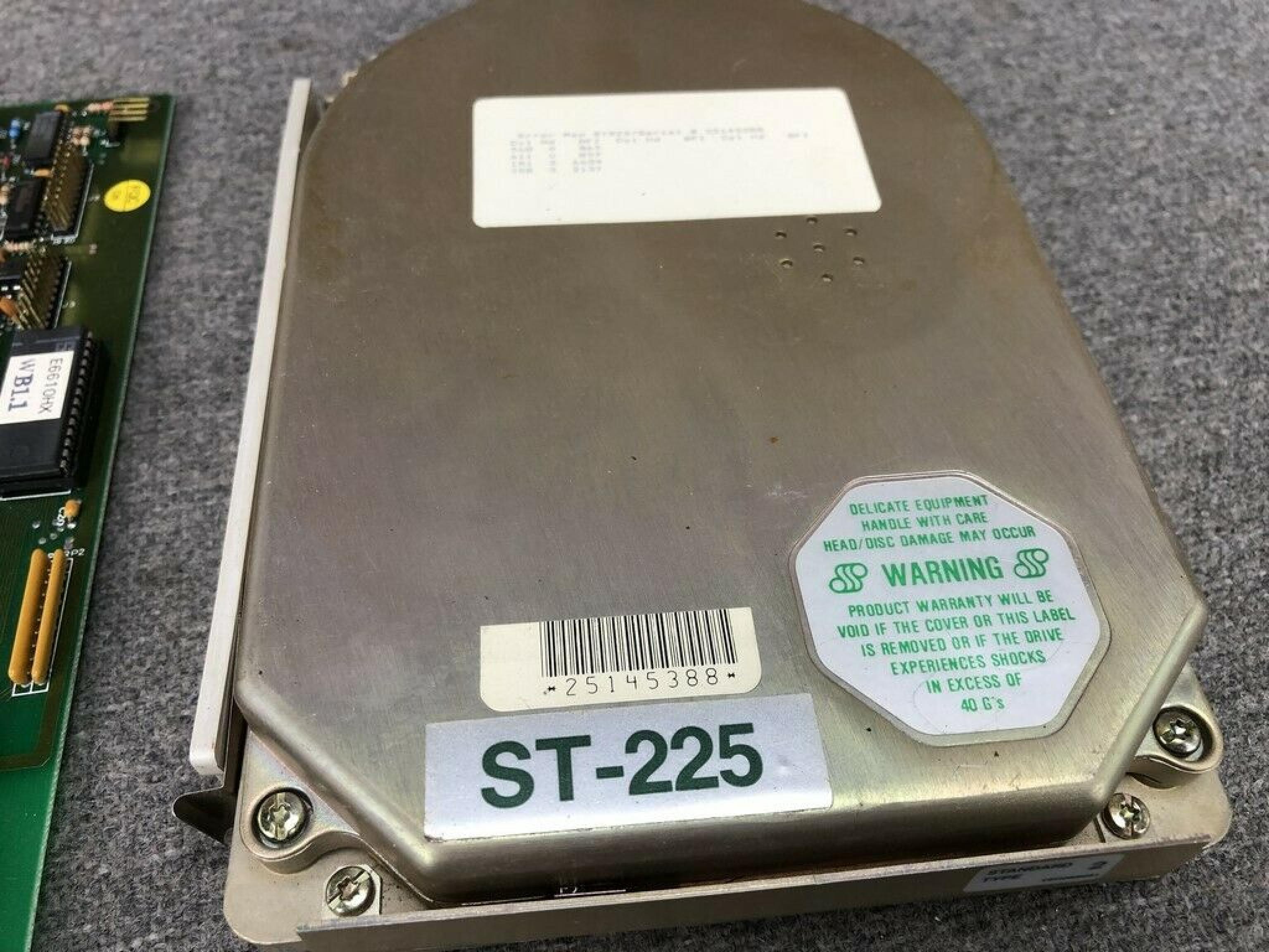 SEAGATE ST-225 21MB MFM HARD DRIVE HALF HEIGHT ST412/506 5.25