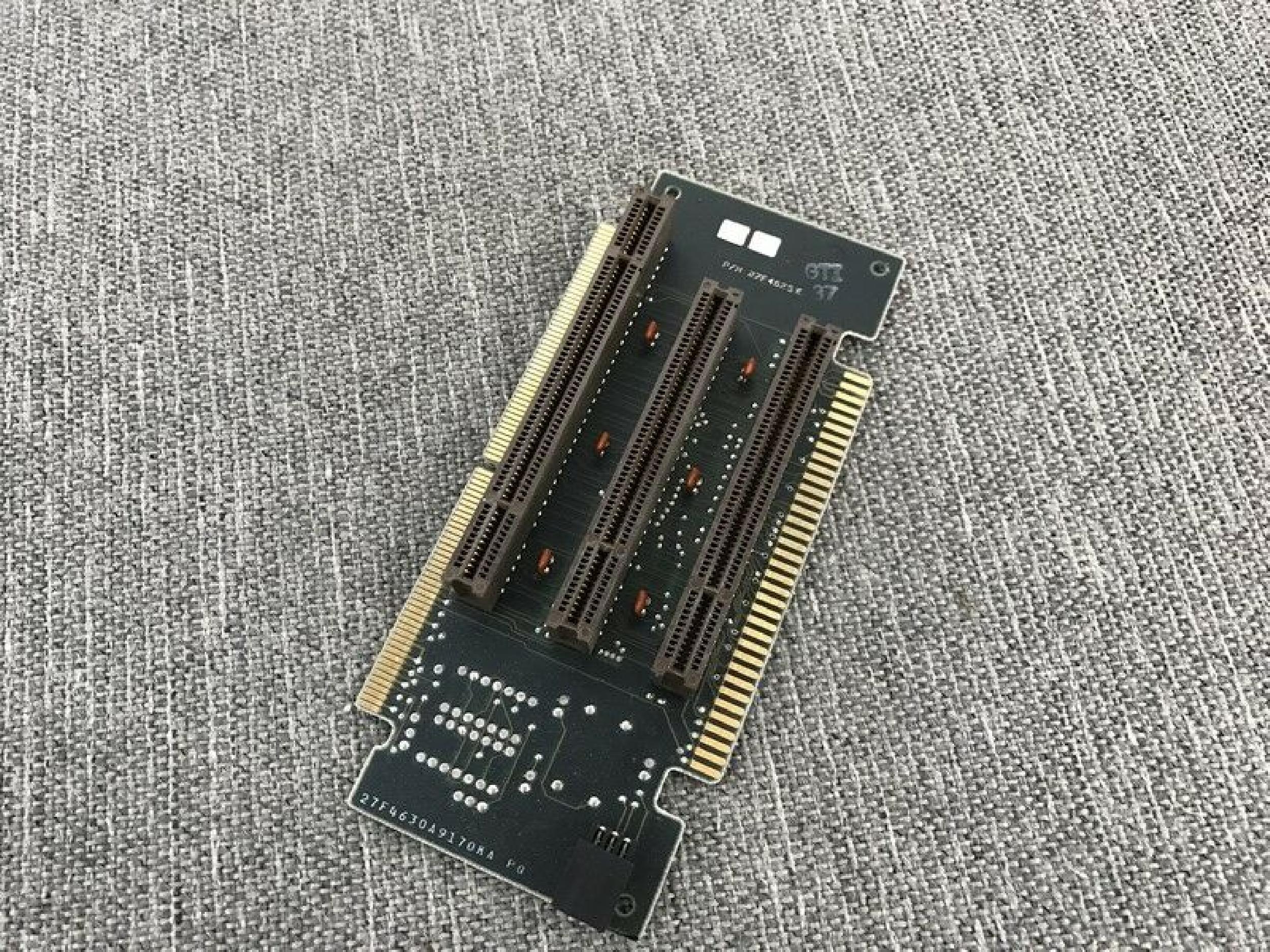 IBM 27F4666 RISER CARD PULLED FROM PS/2 MODEL 55 SX
