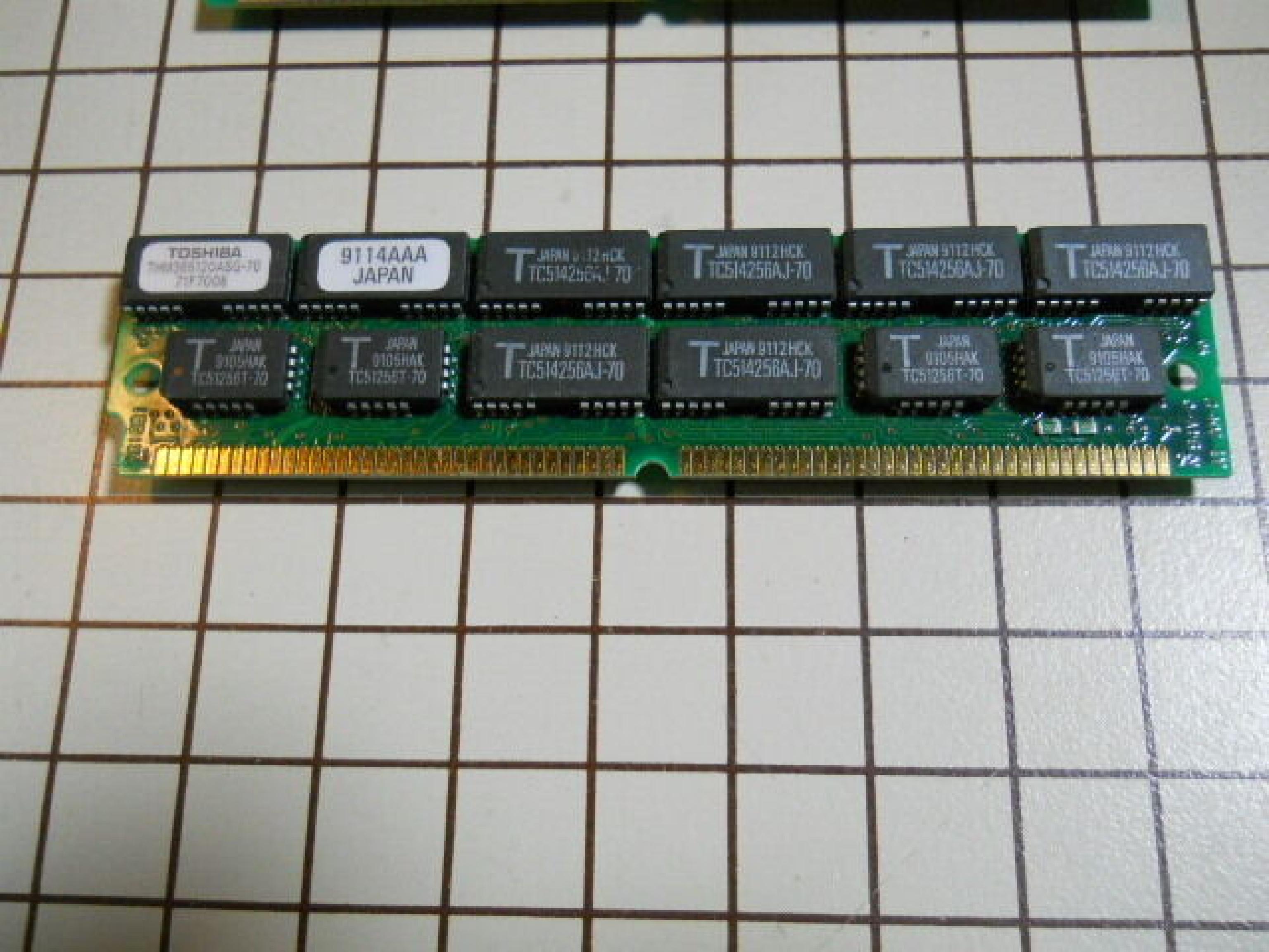 IBM 71F7008 MEMORY 2MB 70NS 72PIN