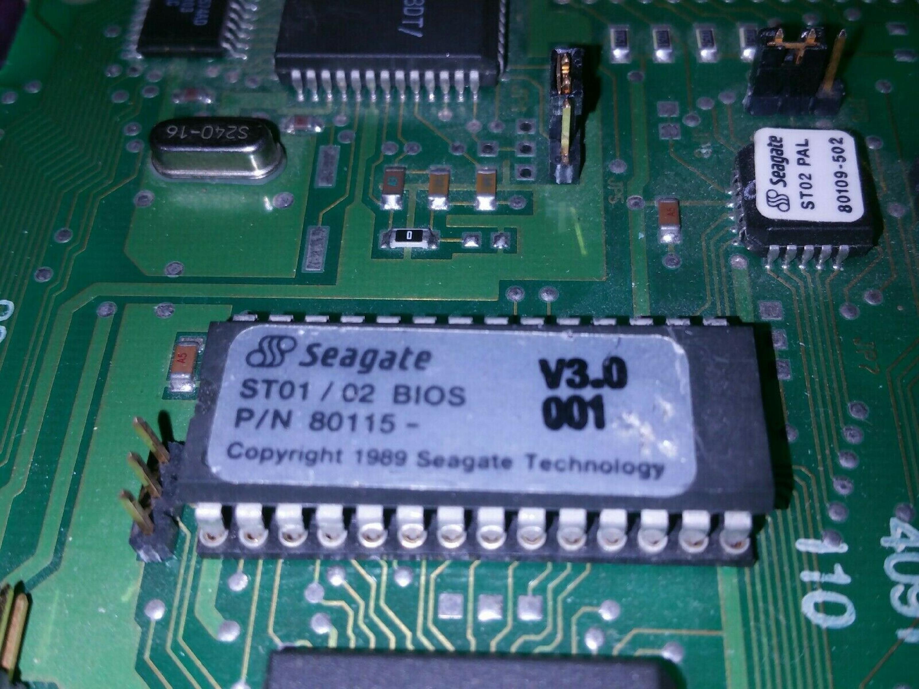 SEAGATE ST01/02 8BIT ISA SCSI CONTROLLER WITH FLOPPY CONTROLLER