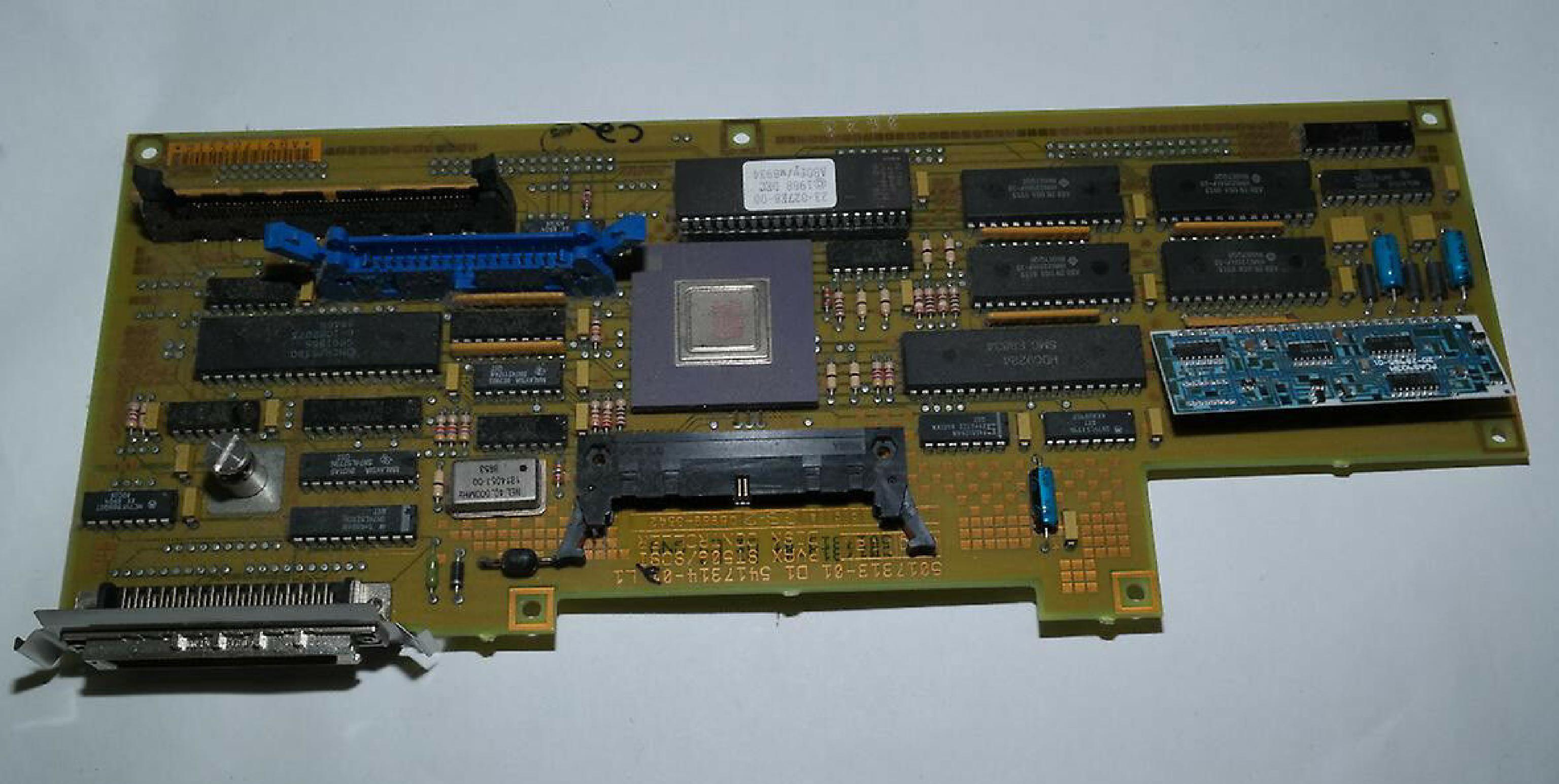 DEC / DIGITAL EQUIPMENT CORPORATION 5017313-01 SCSI DISK CONTROLLER PULLED FROM VAXSTATION 3100