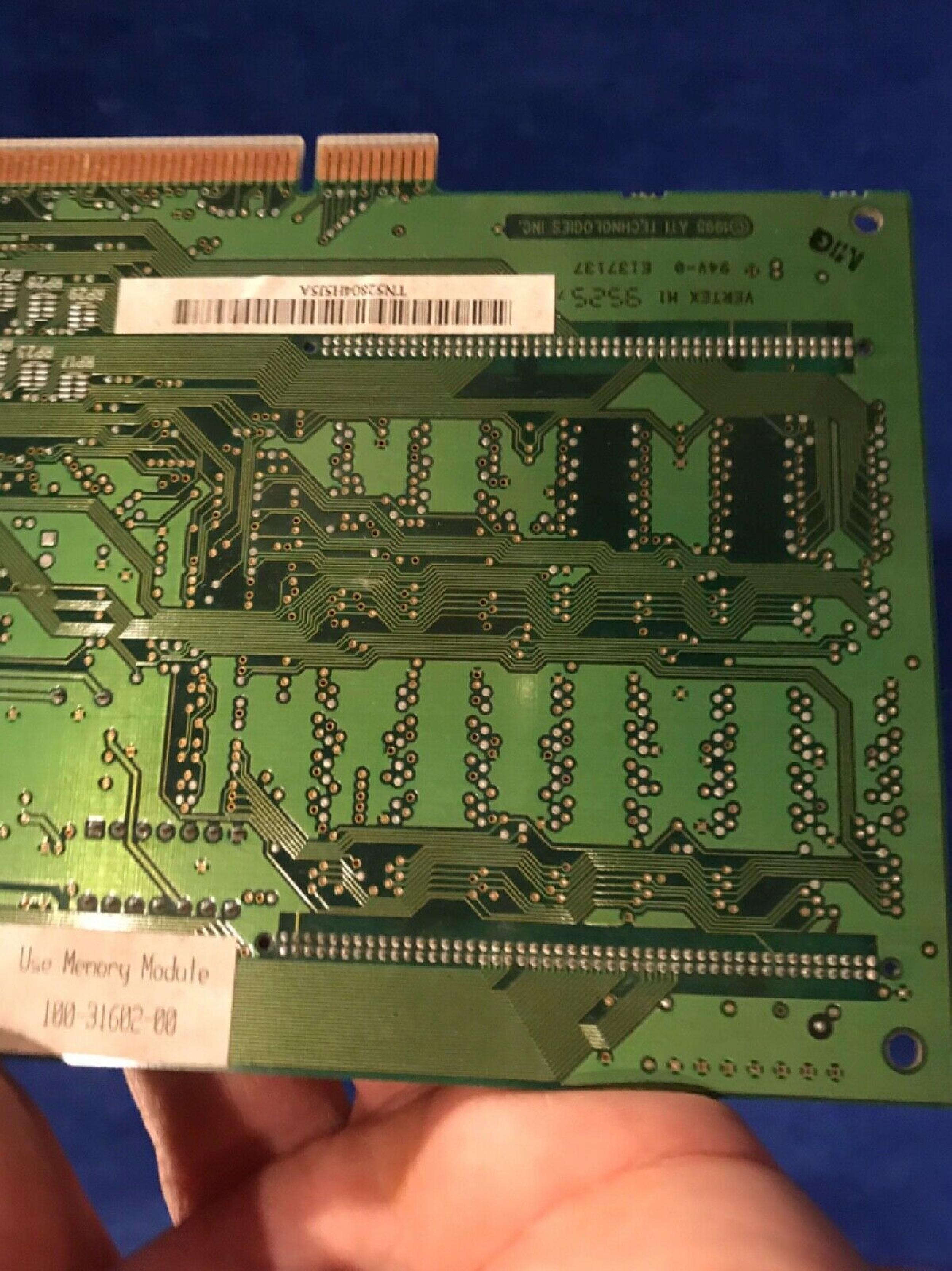 ATI 109-32900-00 APPLE MACH64 PCI VIDEO CARD 210888GX00 SGW*BLUAH01