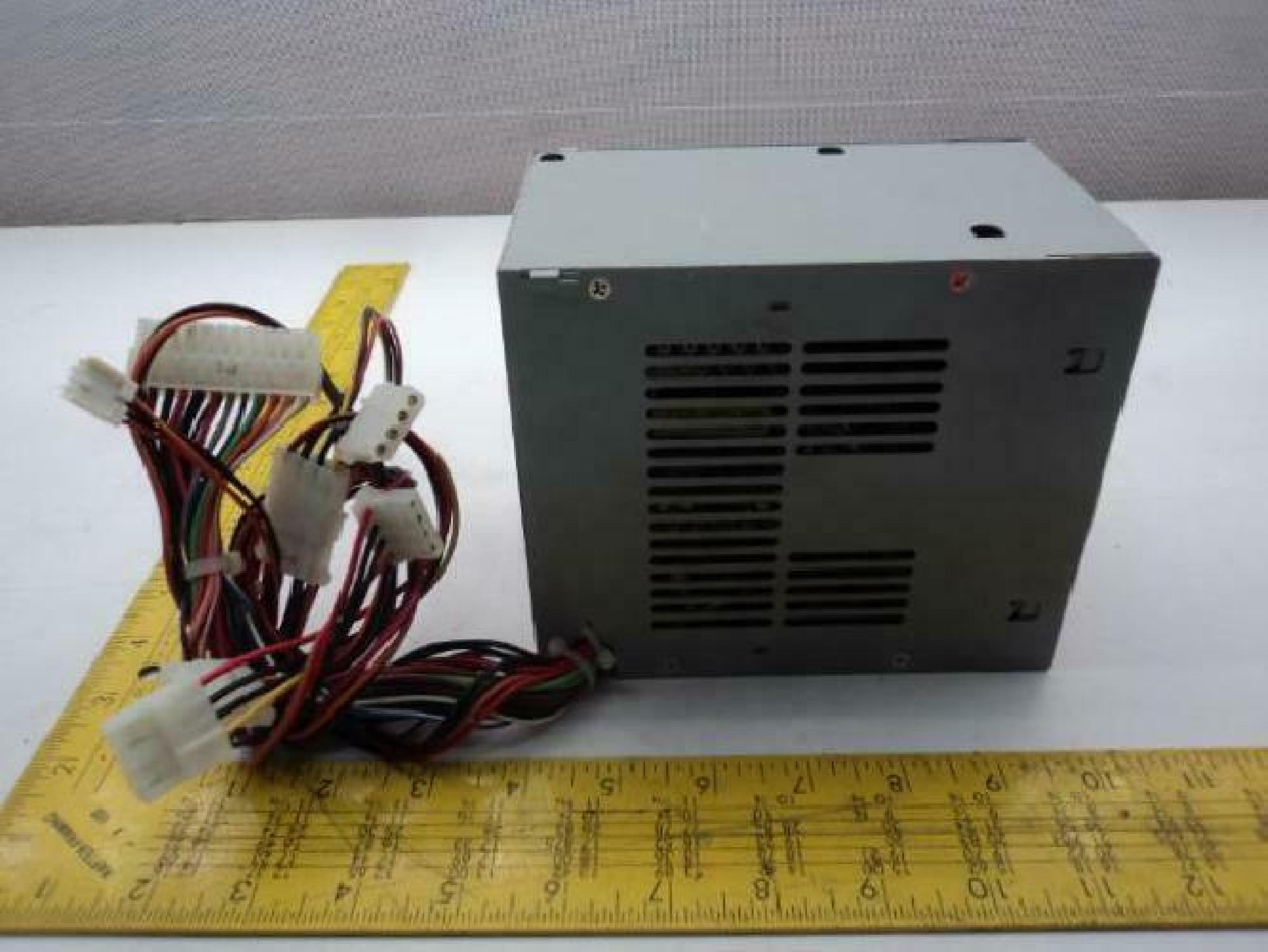 COMPAQ / HEWLETT PACKARD / HP PDP-110 135 WATT ATX POWER SUPPLY