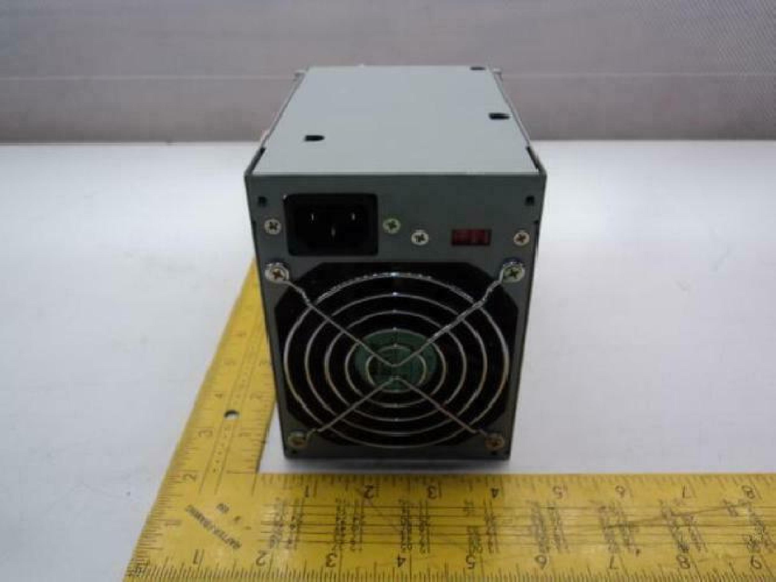 COMPAQ / HEWLETT PACKARD / HP 161071-001 135 WATT ATX POWER SUPPLY
