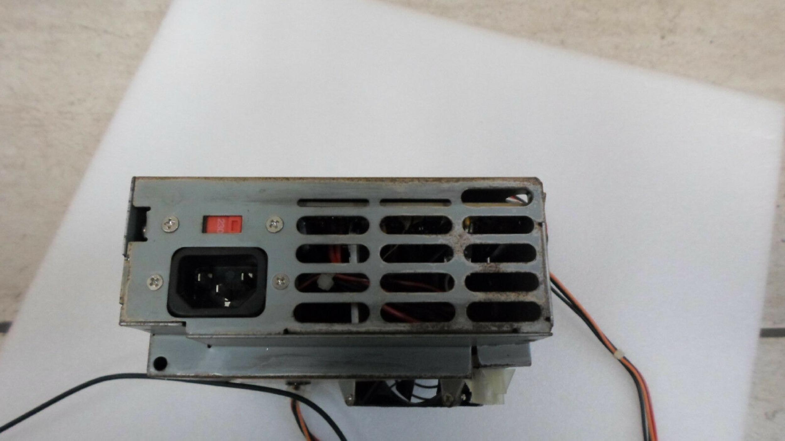 COMPAQ / HEWLETT PACKARD / HP 288472-001 90 WATT POWER SUPPLY DESKPRO EN SSF