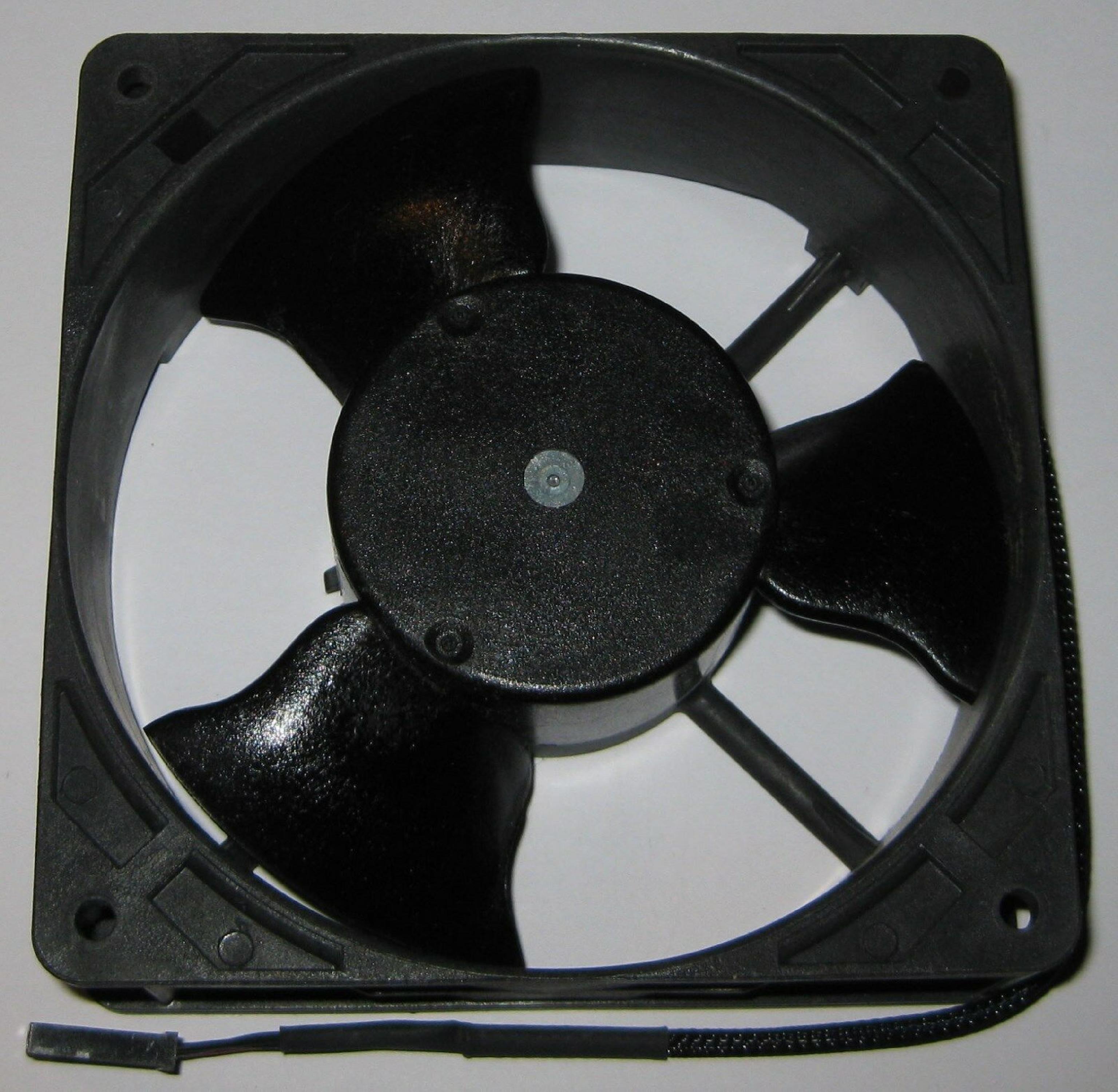 NIDEC / HEWLETT PACKARD / HP / BETA / DELL TA450DC V 12VDC .28AMP FAN FOR 3000069-0010 / 3000060-0010 12V DC 4 11/16 BY 1 1/2 INCHES WITH 6 INCH CABLE, 5 PIN COMPAQ CONNECTOR PN 930297 .49A 120MM 38NN, 5/8 INCHES, 12 3 WIRE CABLE (3 CUT 12VDC/0.31AMP) NETSERVER LX PRO LXE ETC 120X120X38MM 0