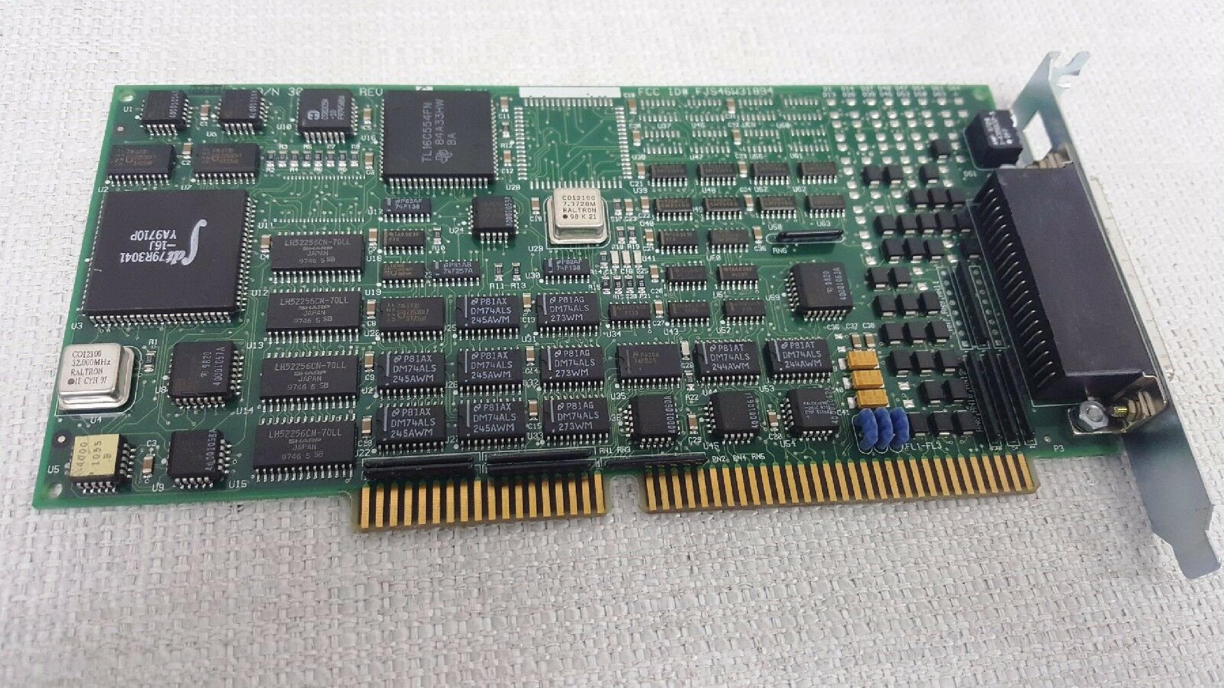 DIGI INTERNATIONAL 55000468 ACCELEPORT 4R-ISA DB25 OPEN BOX WITH CABLES