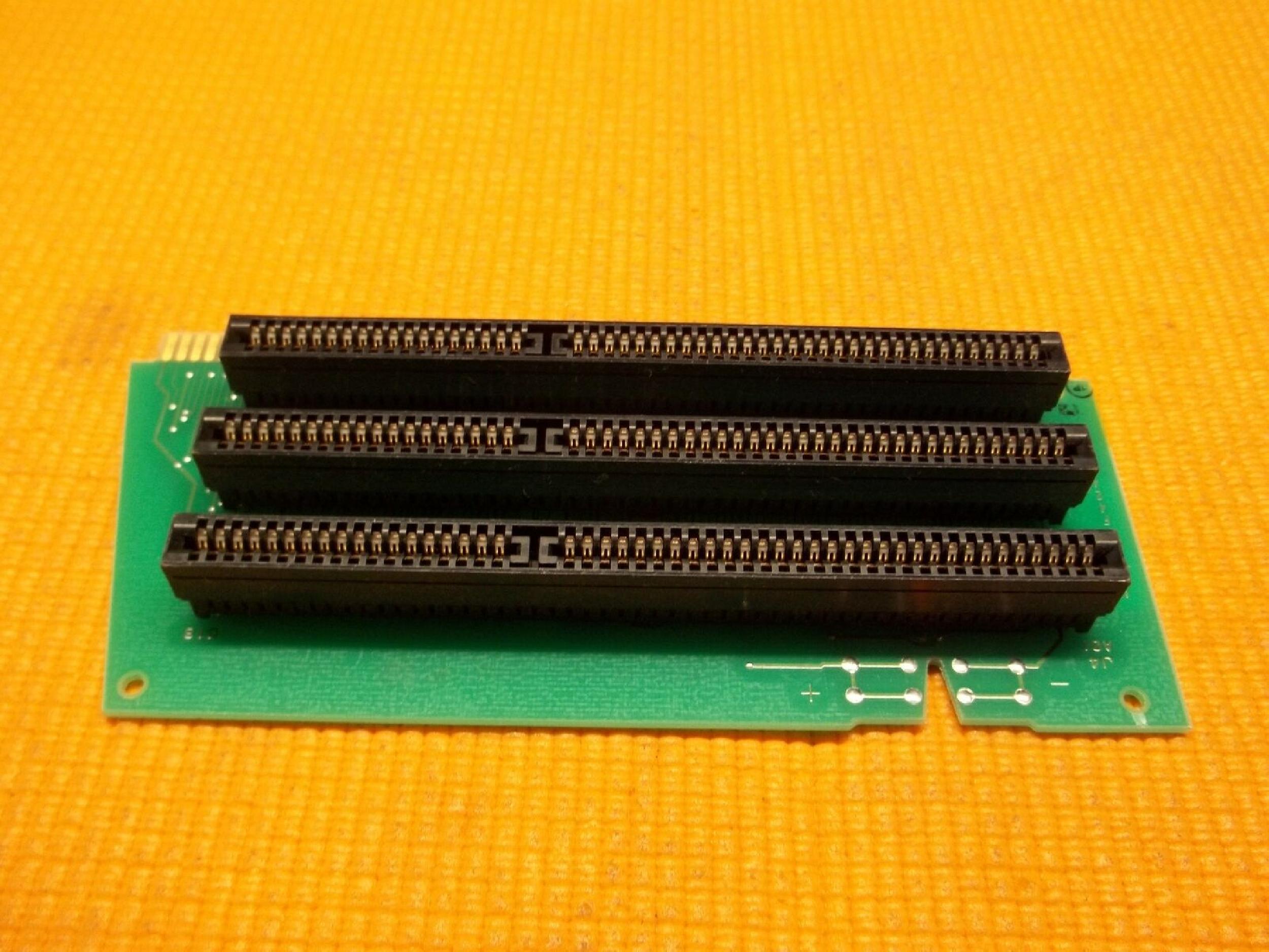 IBM 27F4242 RISER CARD PULLED FROM 8530-E01