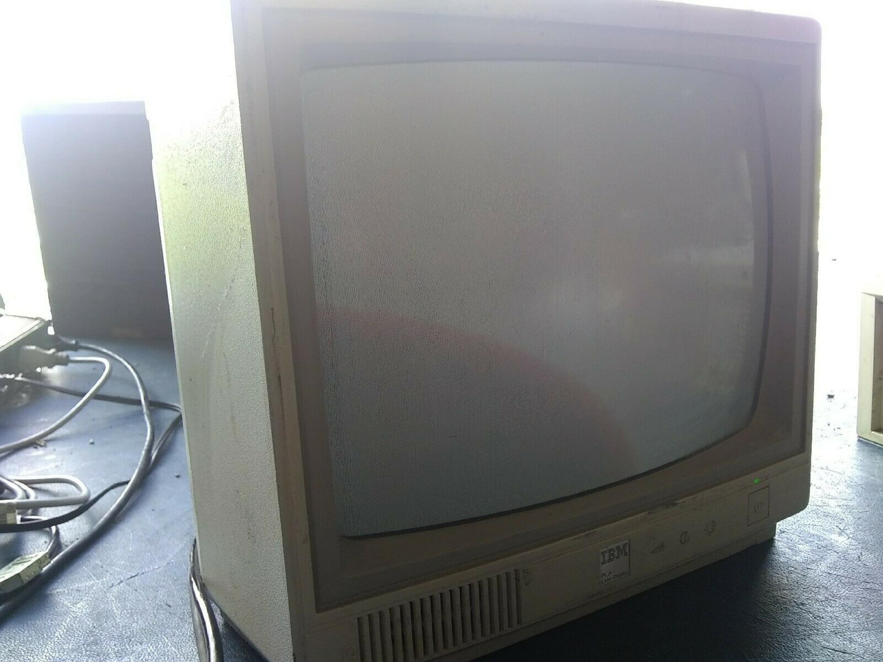 IBM 4863 PC JR COLOR MONITOR