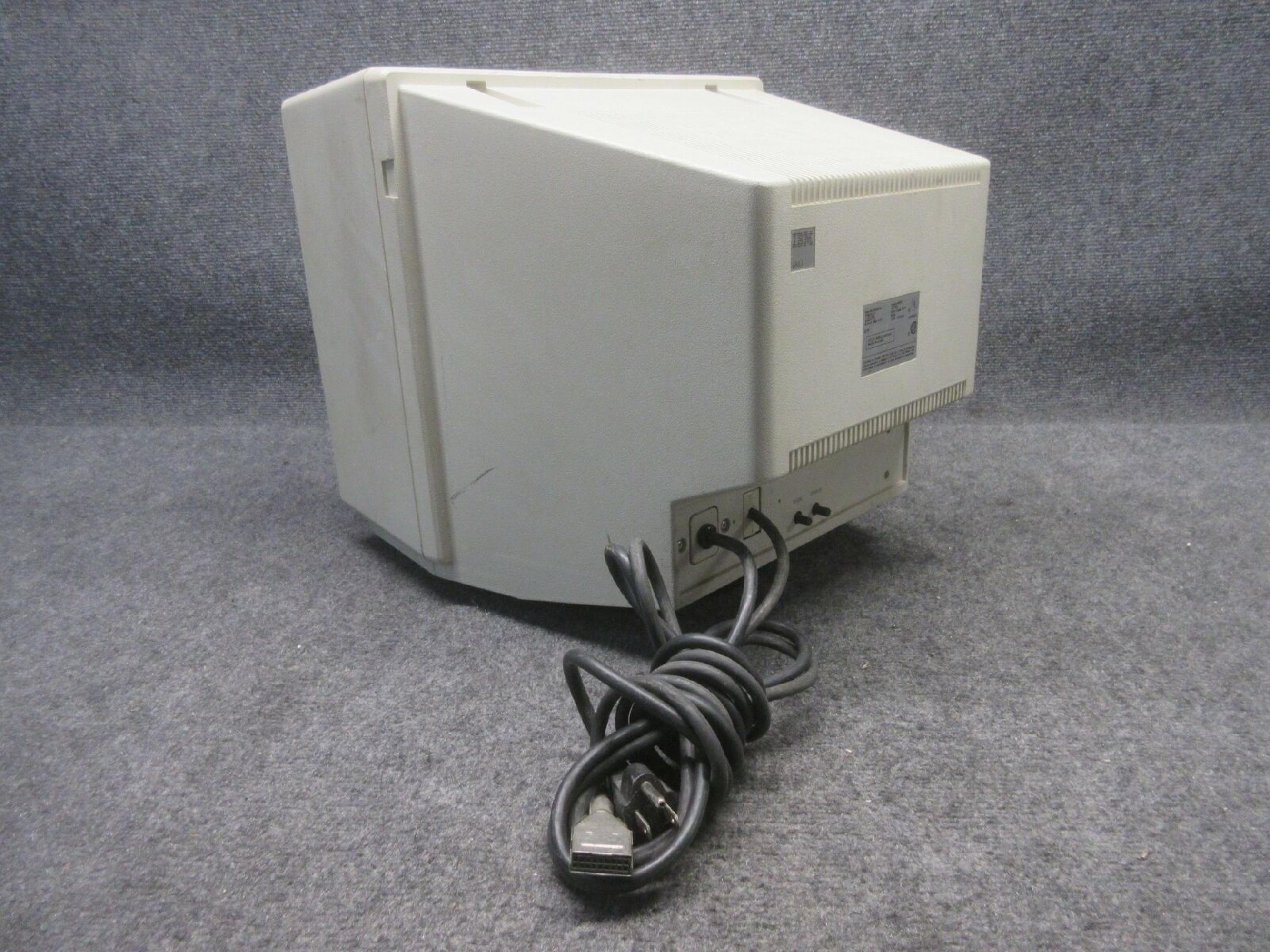 IBM 4863 PC JR COLOR MONITOR