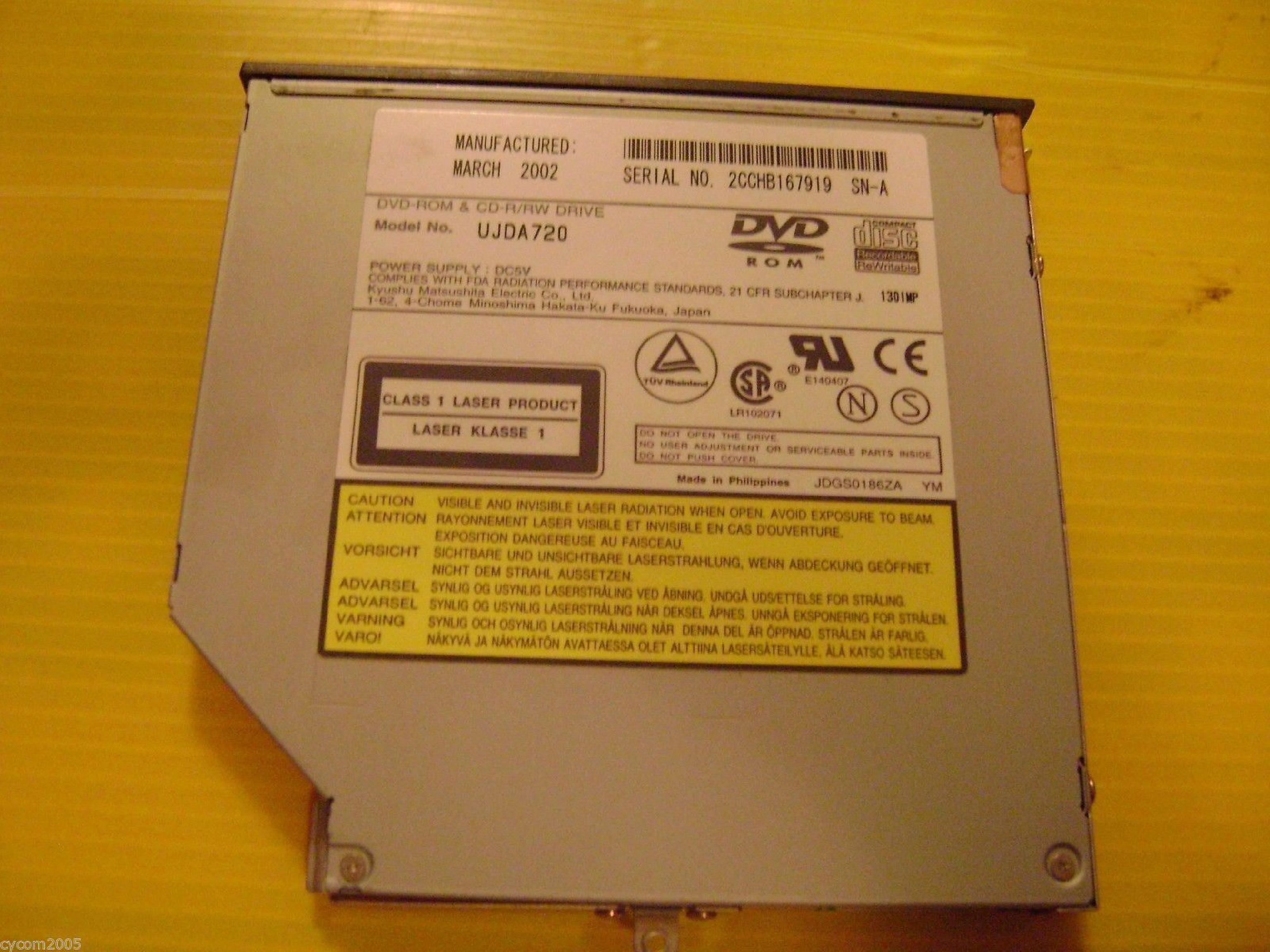 MATSUSHITA / PANASONIC / TOSHIBA UJDA720 DVD-ROM & CD-RW COMBINATION DRIVE MODULE FOR USE WITH HP AND MAYBE OTHERS DVD-ROM/CD-RW SLIMLINE BLACK BEZEL DVD/CDRW NOTEBOOK SILVER