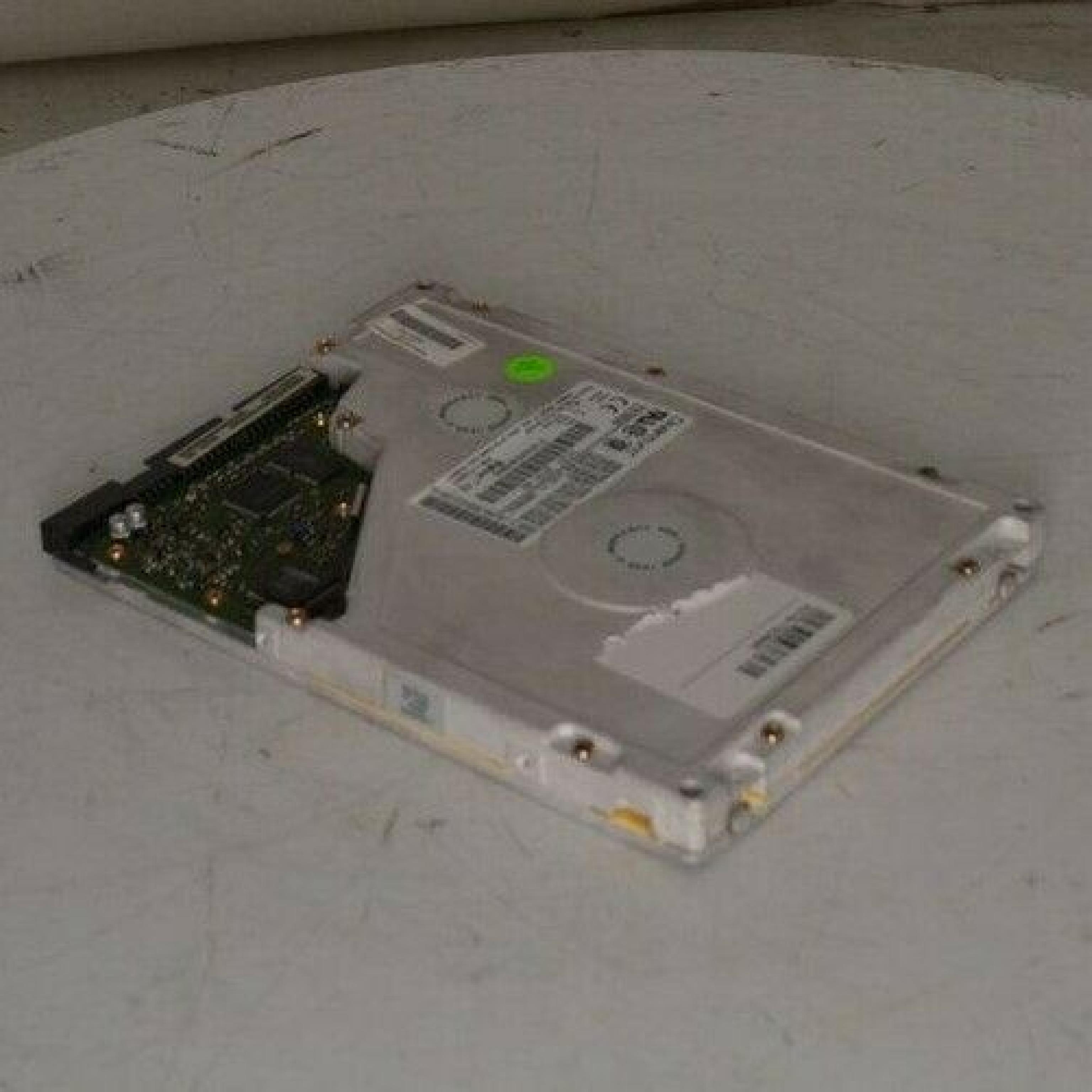 QUANTUM 2111AT 2.1GB 5.25 INCH IDE HARD DRIVE