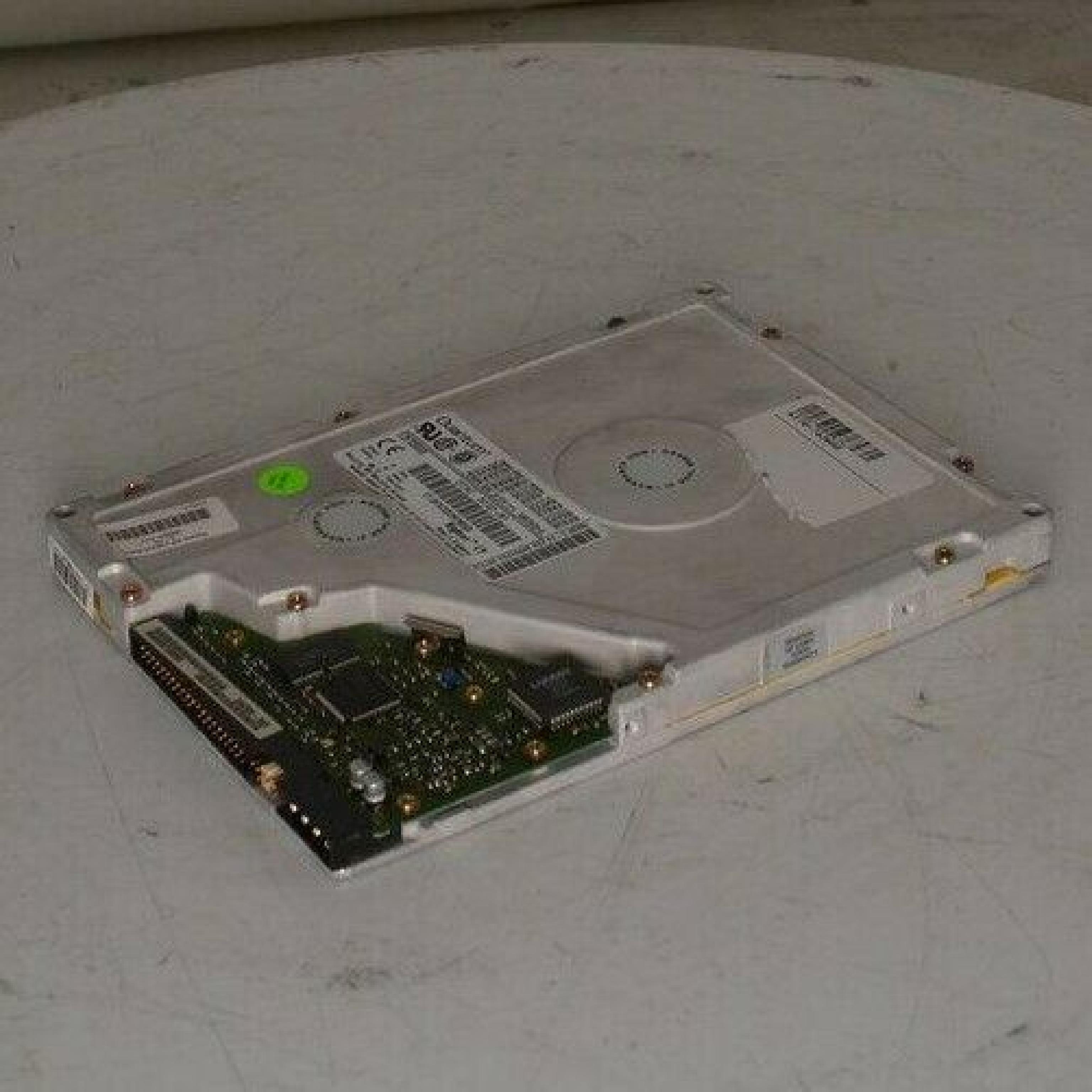 QUANTUM 2111AT 2.1GB 5.25 INCH IDE HARD DRIVE