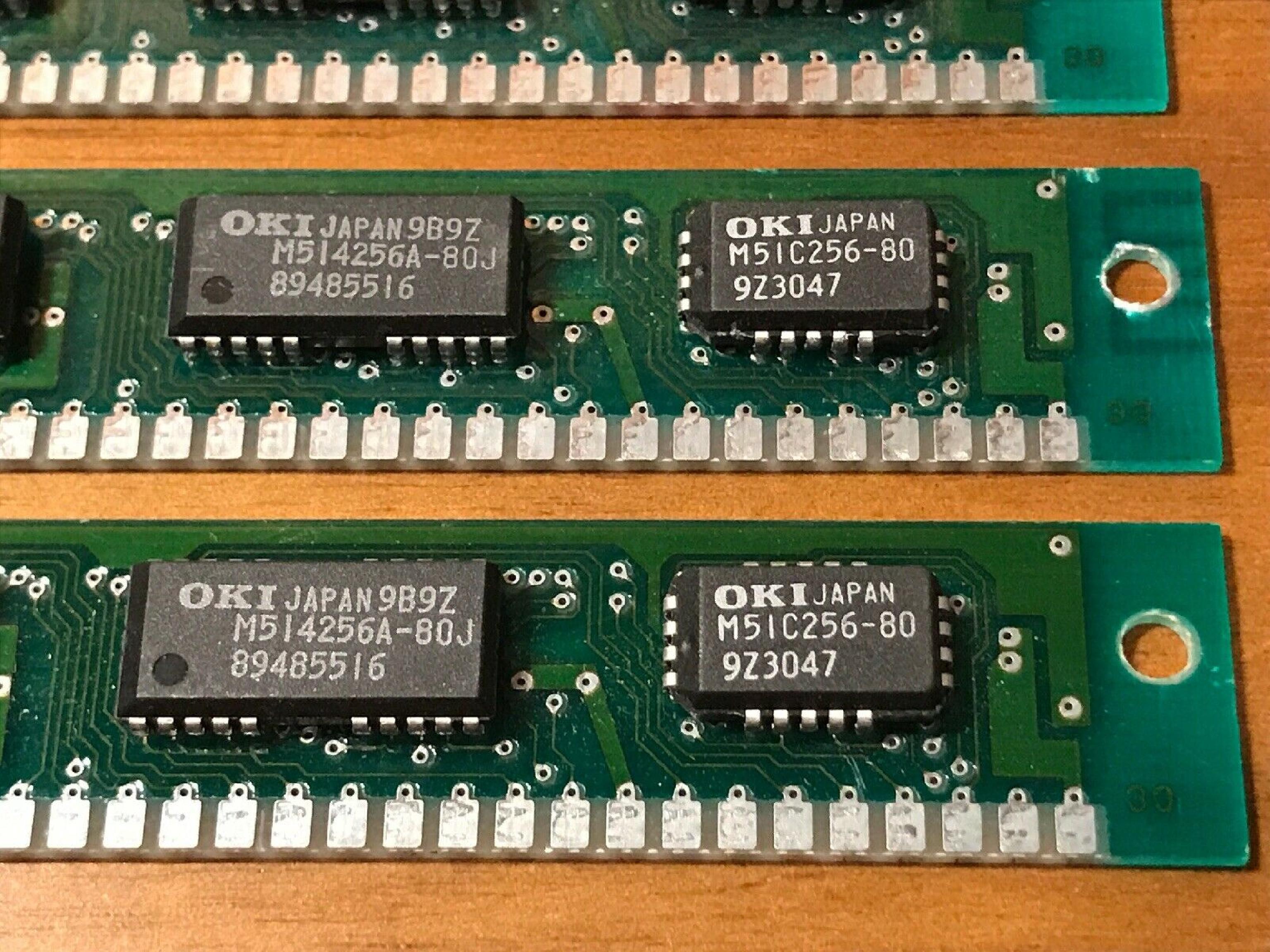 OKI M514256A-80J 30PIN SIMM WITH PARITY