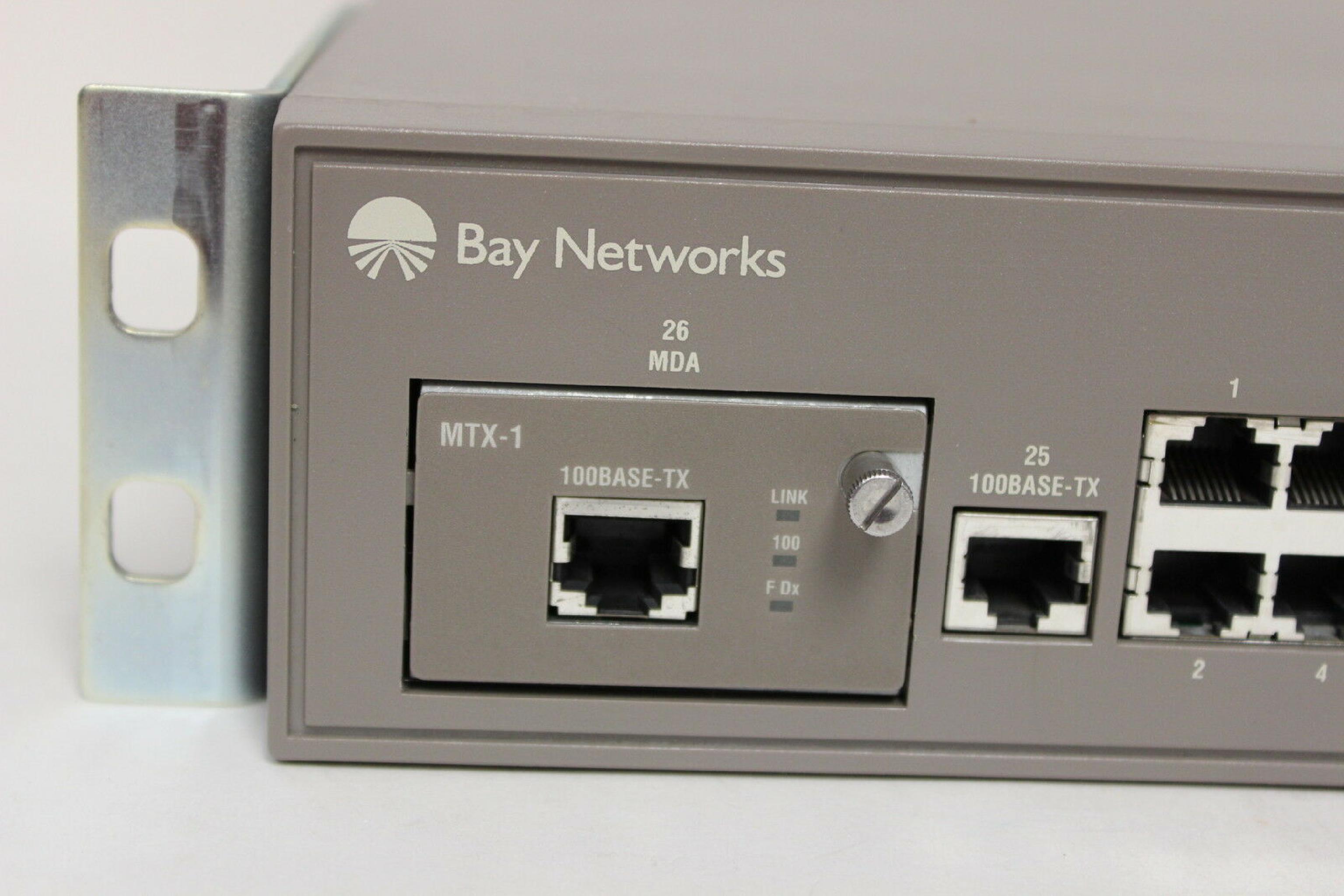 BAY NETWORKS NORTEL BAYSTACK 303 25 PORT BAYSTACK 303 ETHERNET SWITCH