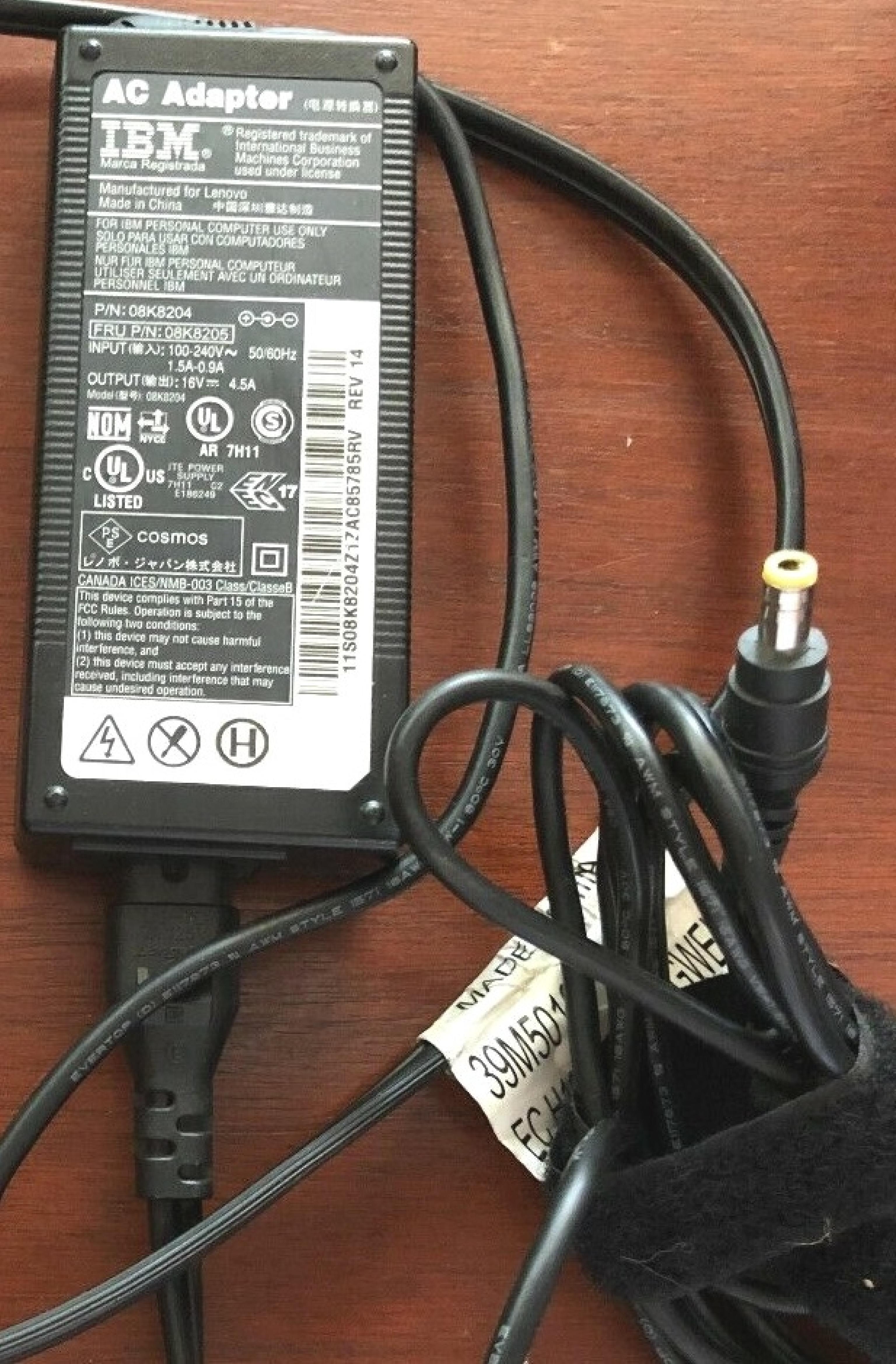 IBM 08K8204 AC ADAPTER, 16VDC 4.5A, 6FT CABLE WITH BARREL CONNECTOR, OD:5.4MM, ID:2.5MM, DESKTOP STYLE ADAPTER STYLE, NEGATIVE OUTSIDE POLE 16V DC 4.5A FOR LENOVO CONNECTOR