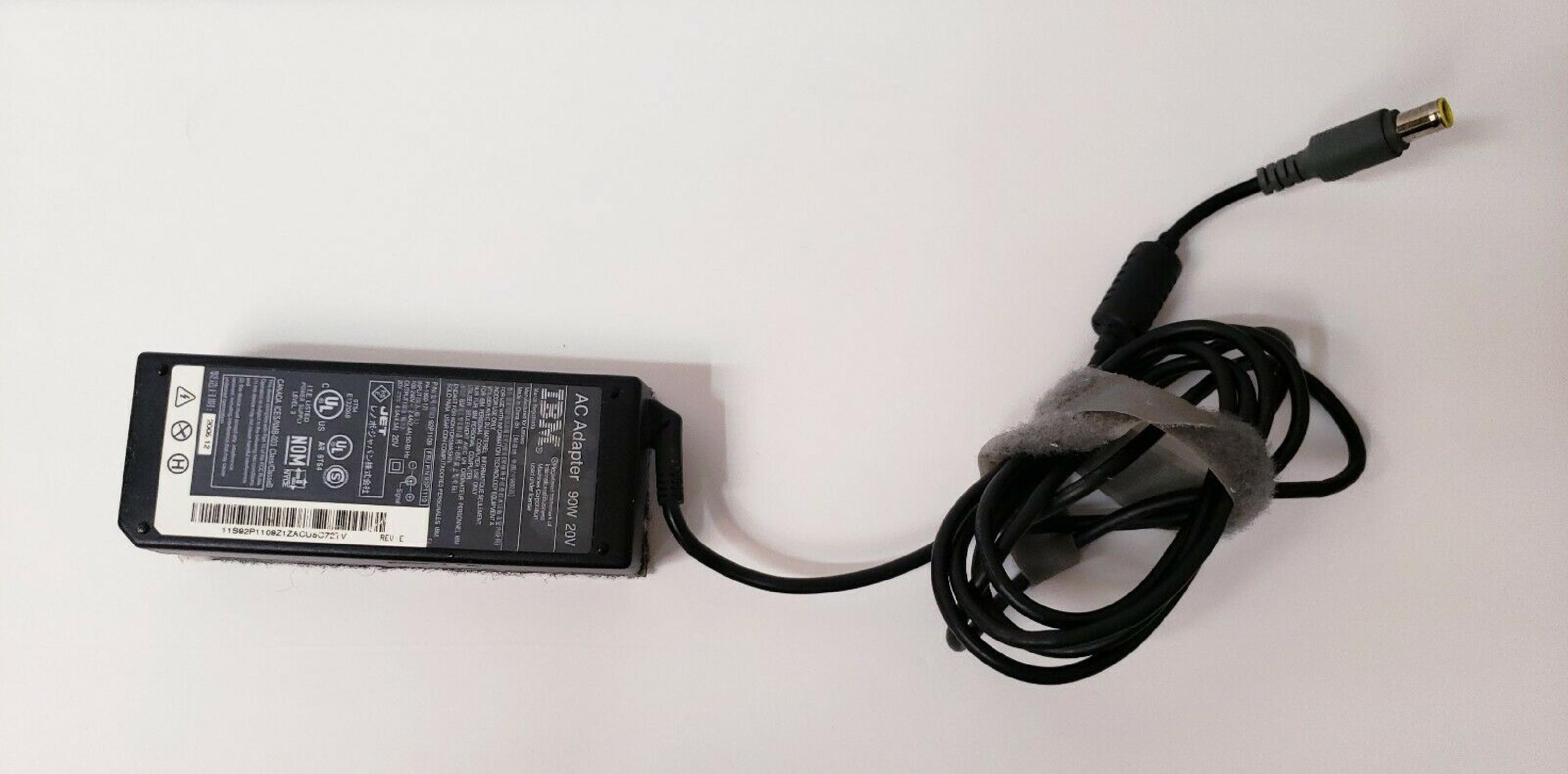 LENOVO / IBM 92P1109 AC ADAPTER 20VDC 4.5A, 6FT CABLE WITH BARREL WITH SPIKE CONNECTOR