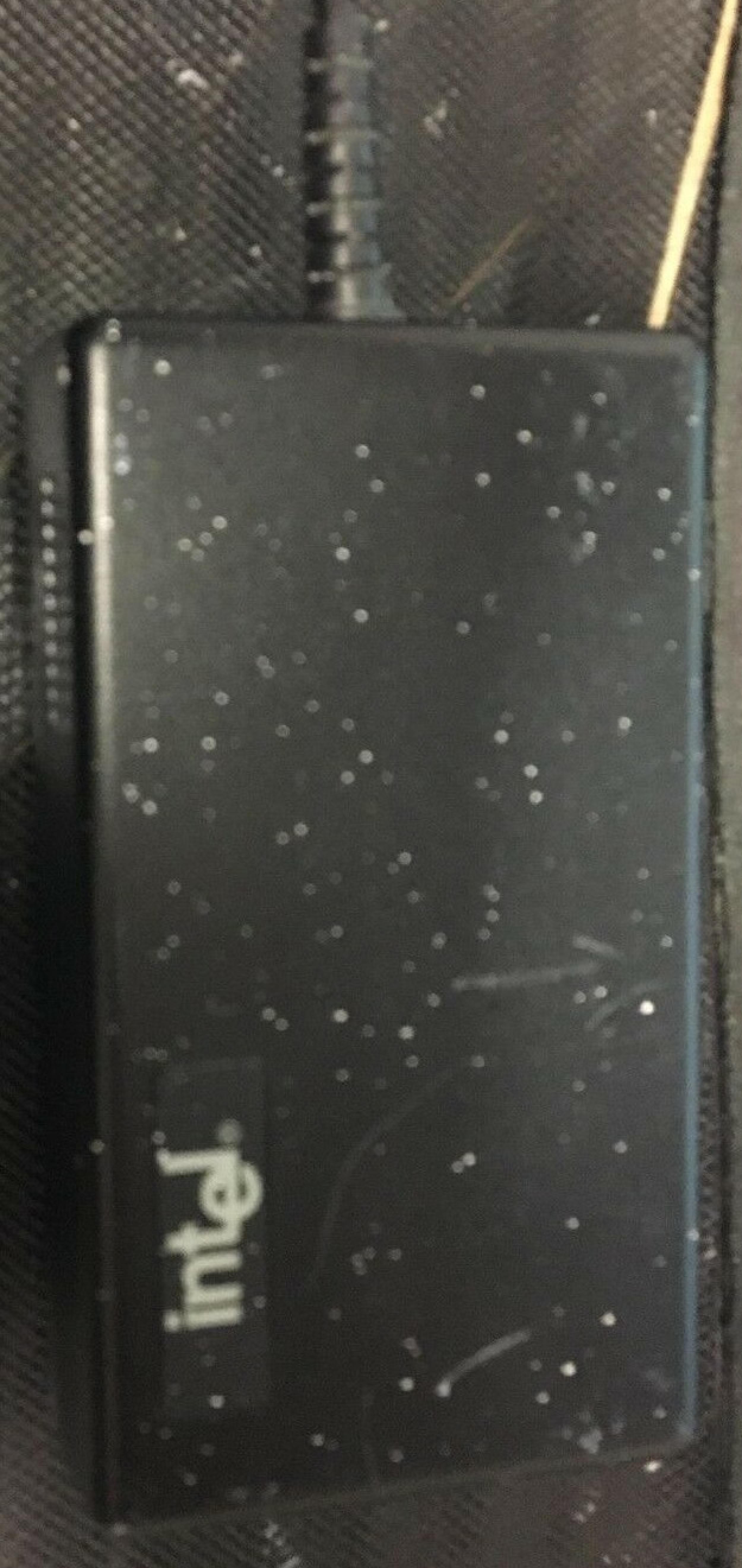 INTEL 684079-002 AC ADAPTER 5VDC 1.5A , 6FT CABLE WITH BARREL WITH SPIKE CONNECTOR, OD:5.0MM, ID:3.4MM, DESKTOP STYLE, NEGATIVE OUTSIDE POLE