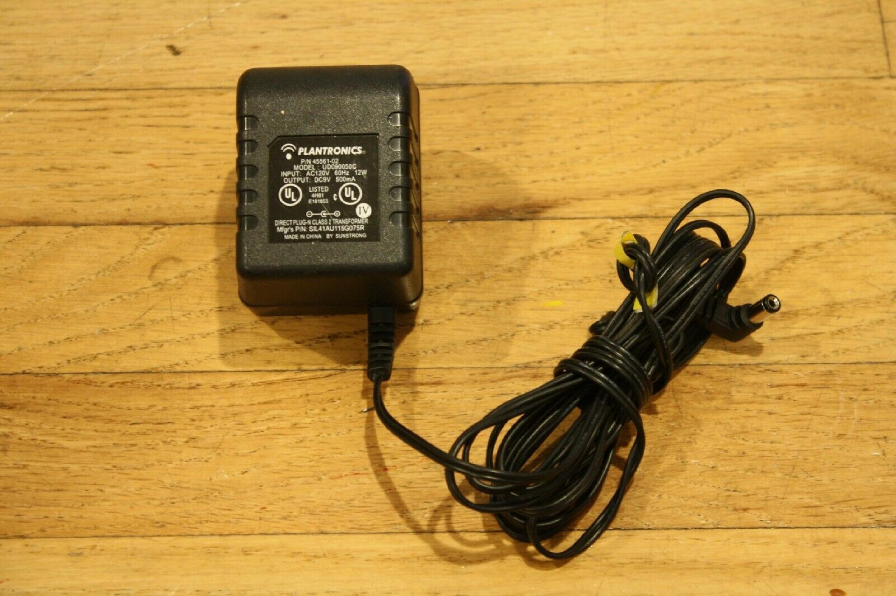 PLANTRONICS 45561-02 AC ADAPTER 9VDC 500MA, 6FT CABLE WITH BARREL CONNECTOR, OD:5.5MM, 2.0MM, WALL STYLE, NEGATIVE OUTSIDE POLE