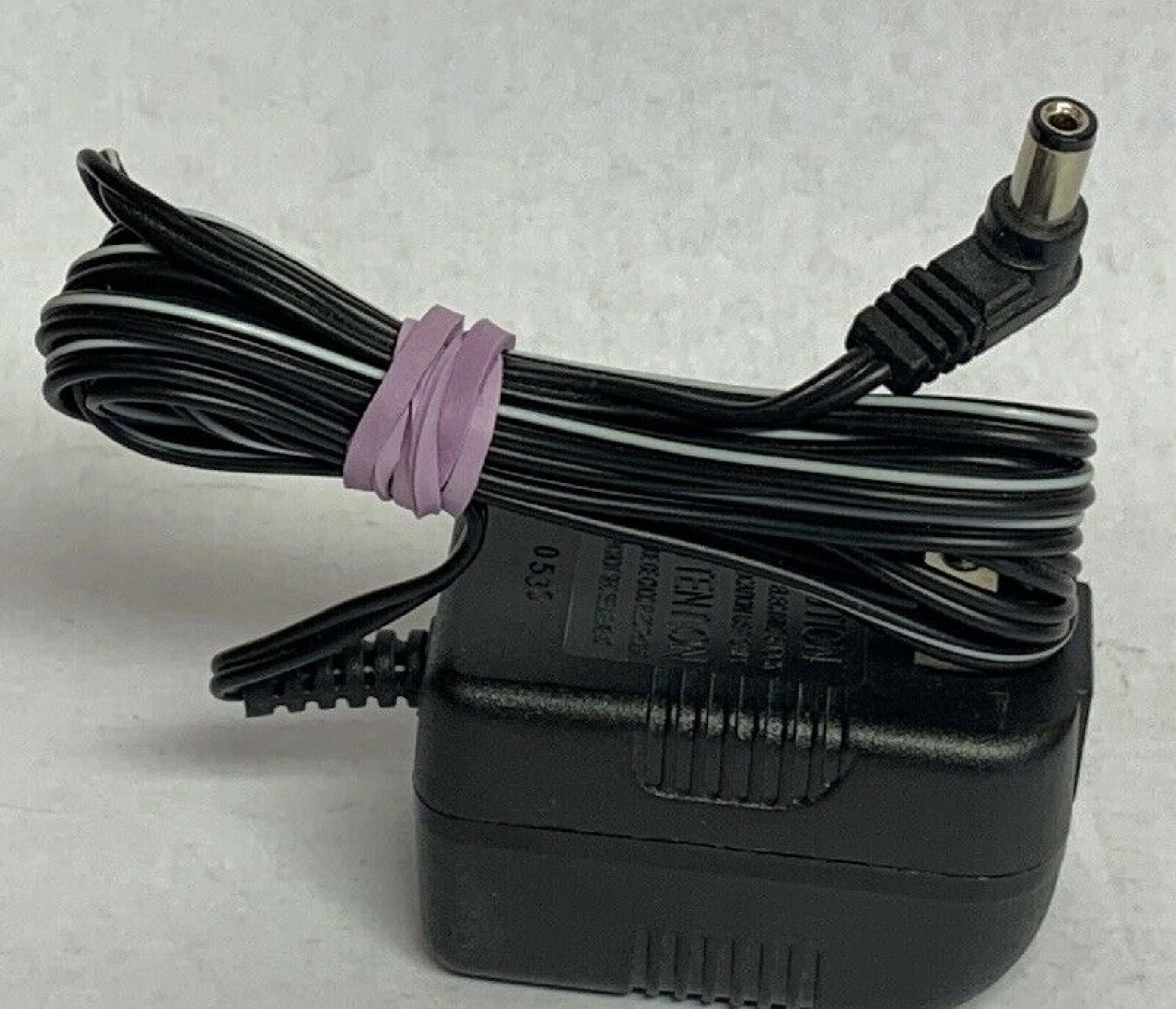 COMPONENT TELEPHONE U090015D12 AC ADAPTER 9VDC 150MA, 6FT CABLE WITH BARREL CONNECTOR, OD:5.5MM, ID:2.0MM, WALL STYLE, NEGATIVE OUTSIDE POLE