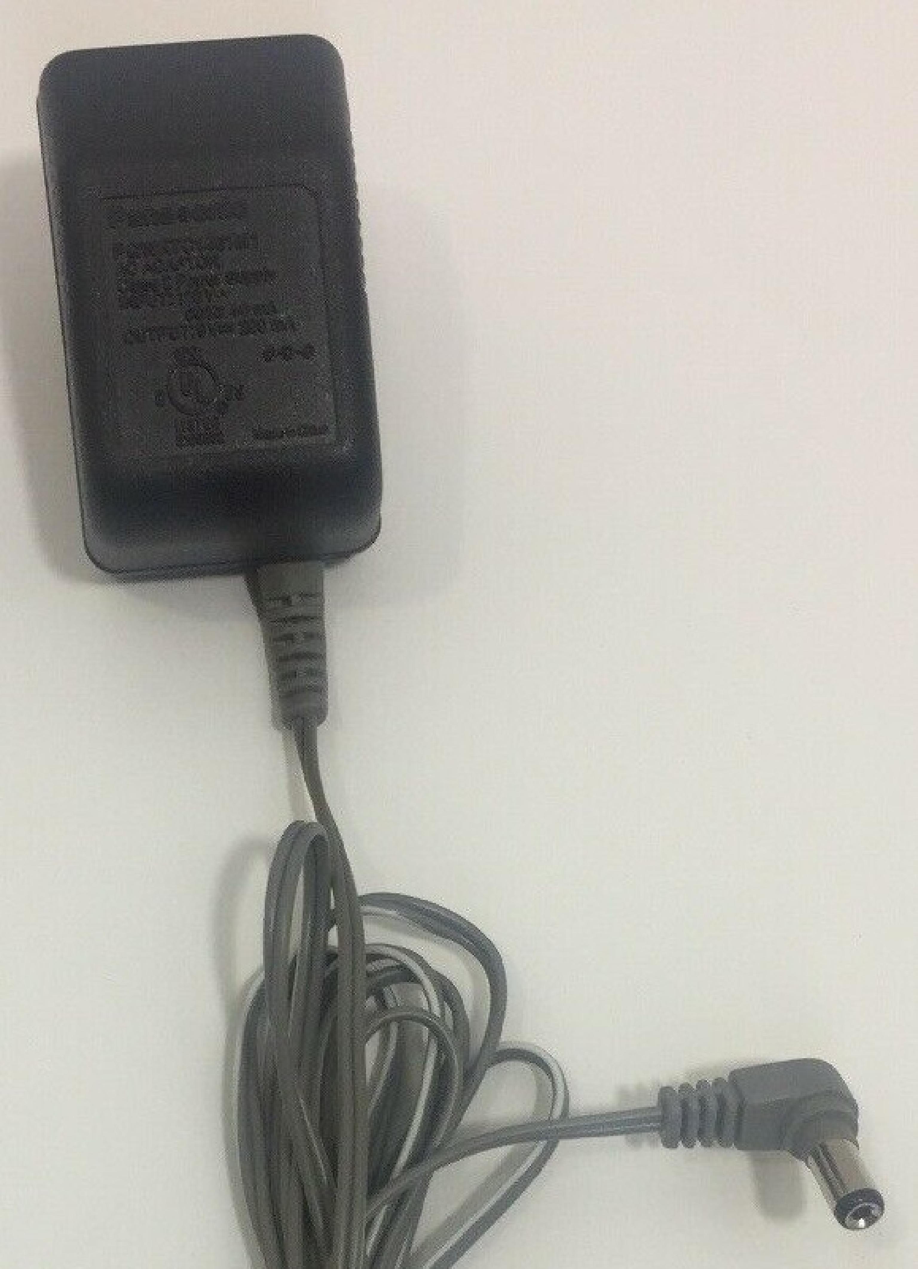 PANASONIC PQWATC1461M1 AC ADAPTER 9VDC 200MA, 6FT CABLE WITH BARREL CONNECTOR, OD:5.5MM, ID:2.15MM, WALL STYLE, NEGATIVE INSIDE POLE